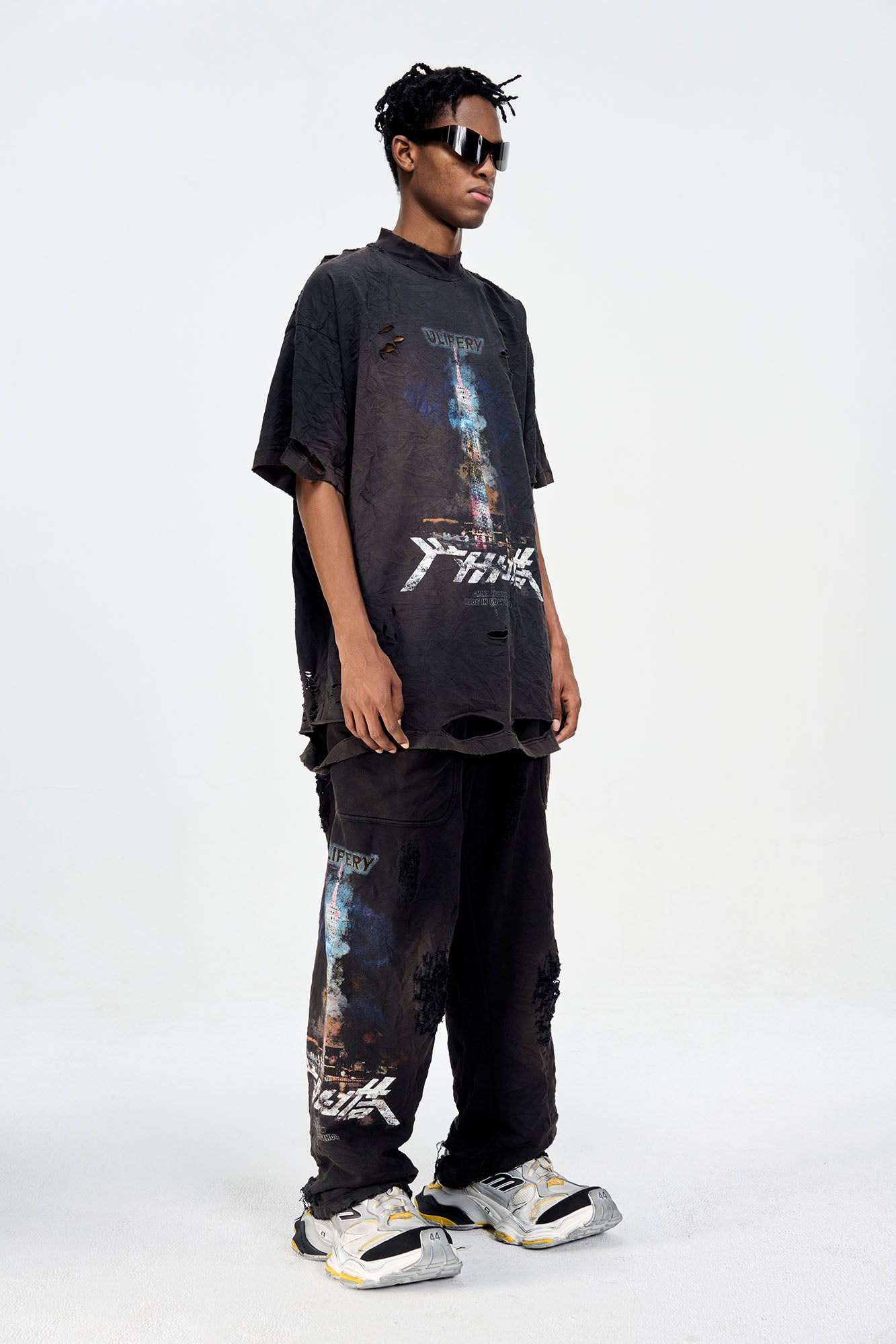ULIPERY Distressed Glow Crinkled T-Shirt