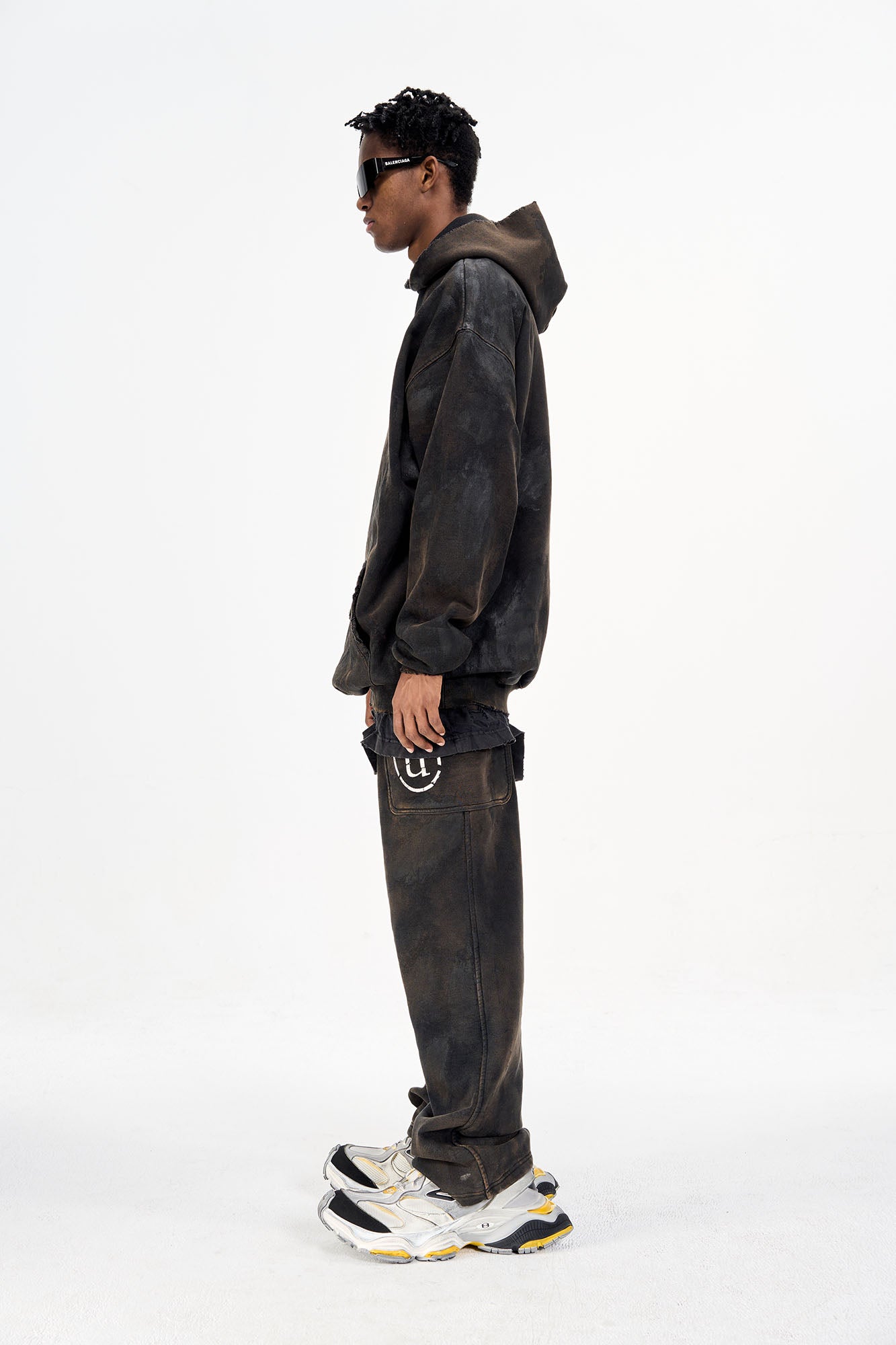 ULIPERY LOGO Mud-Wash Frayed Hoodie