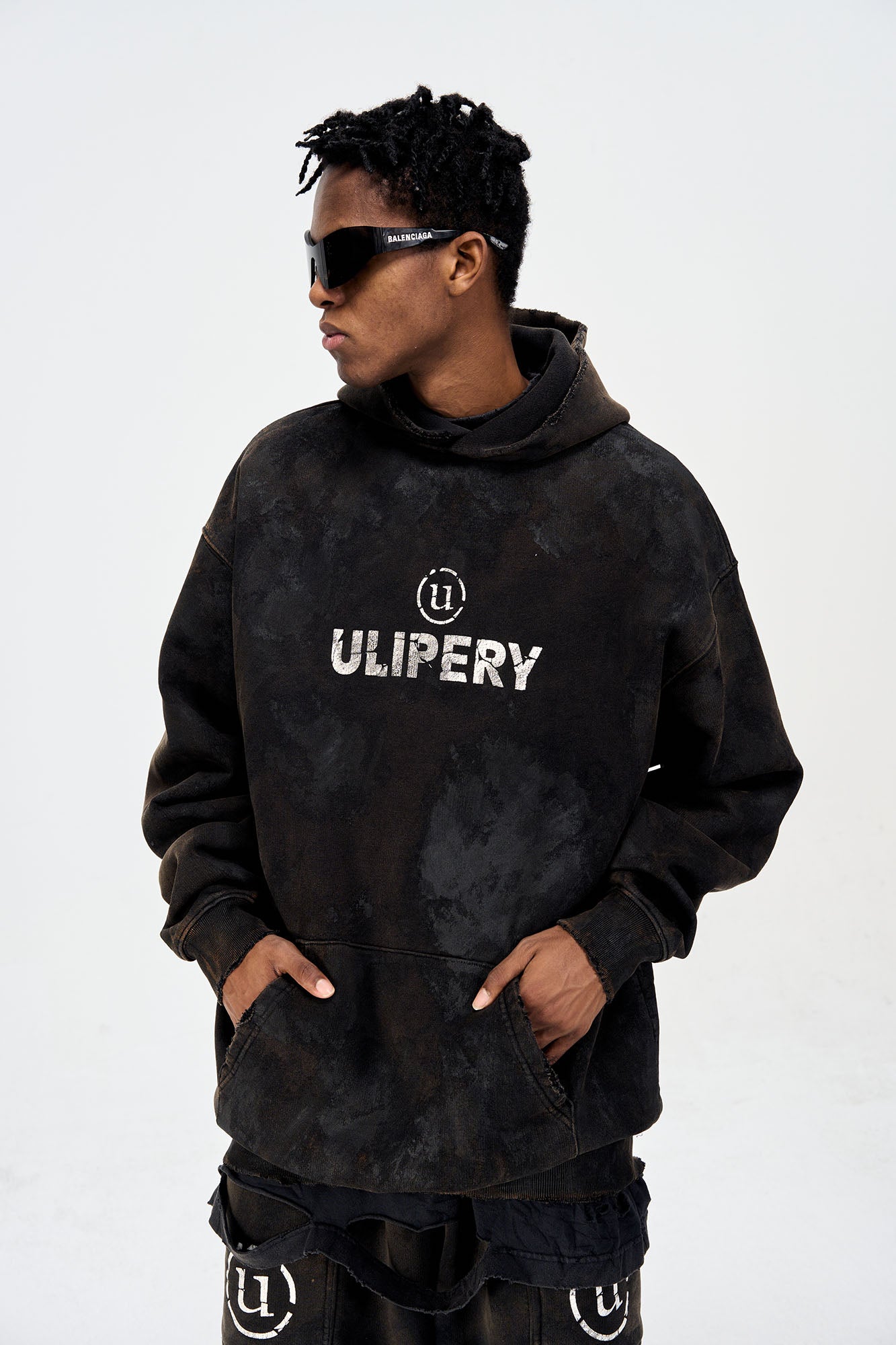 ULIPERY LOGO Mud-Wash Frayed Hoodie