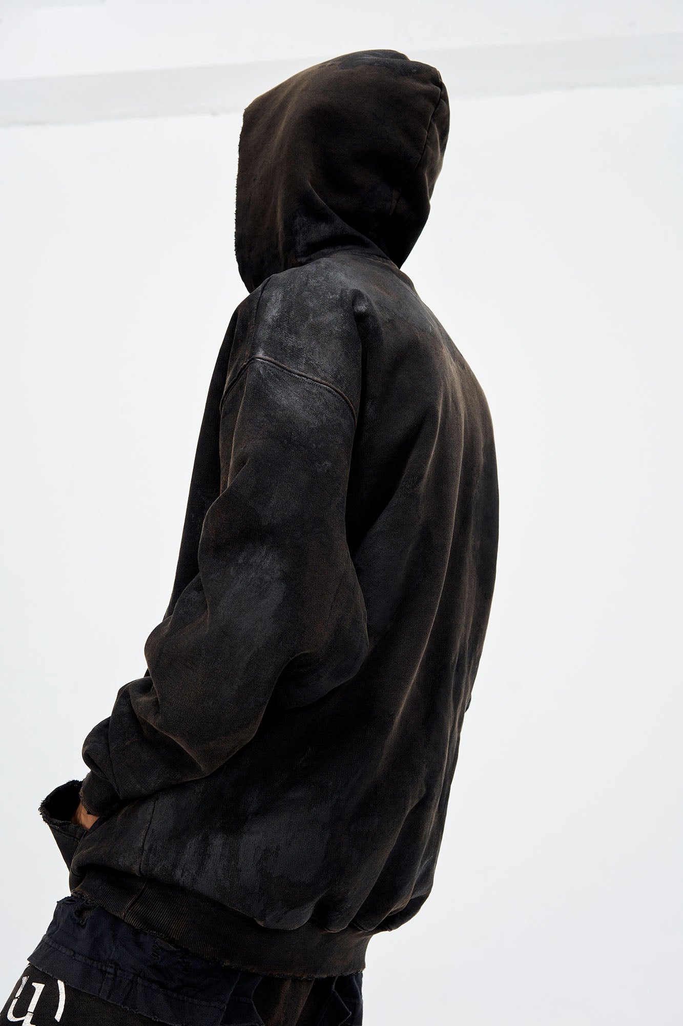 ULIPERY LOGO Mud-Wash Frayed Hoodie