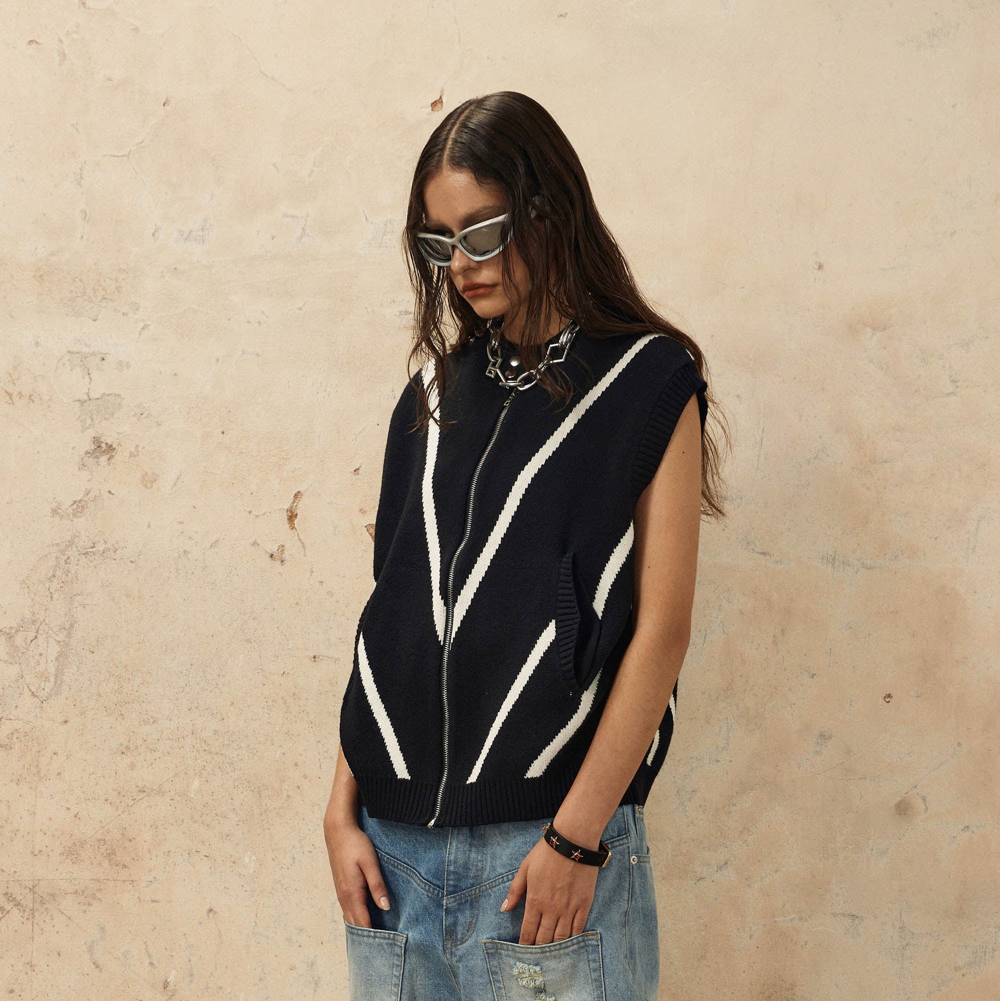 OVDY Chevron Stripe Zip-Up Knit Vest