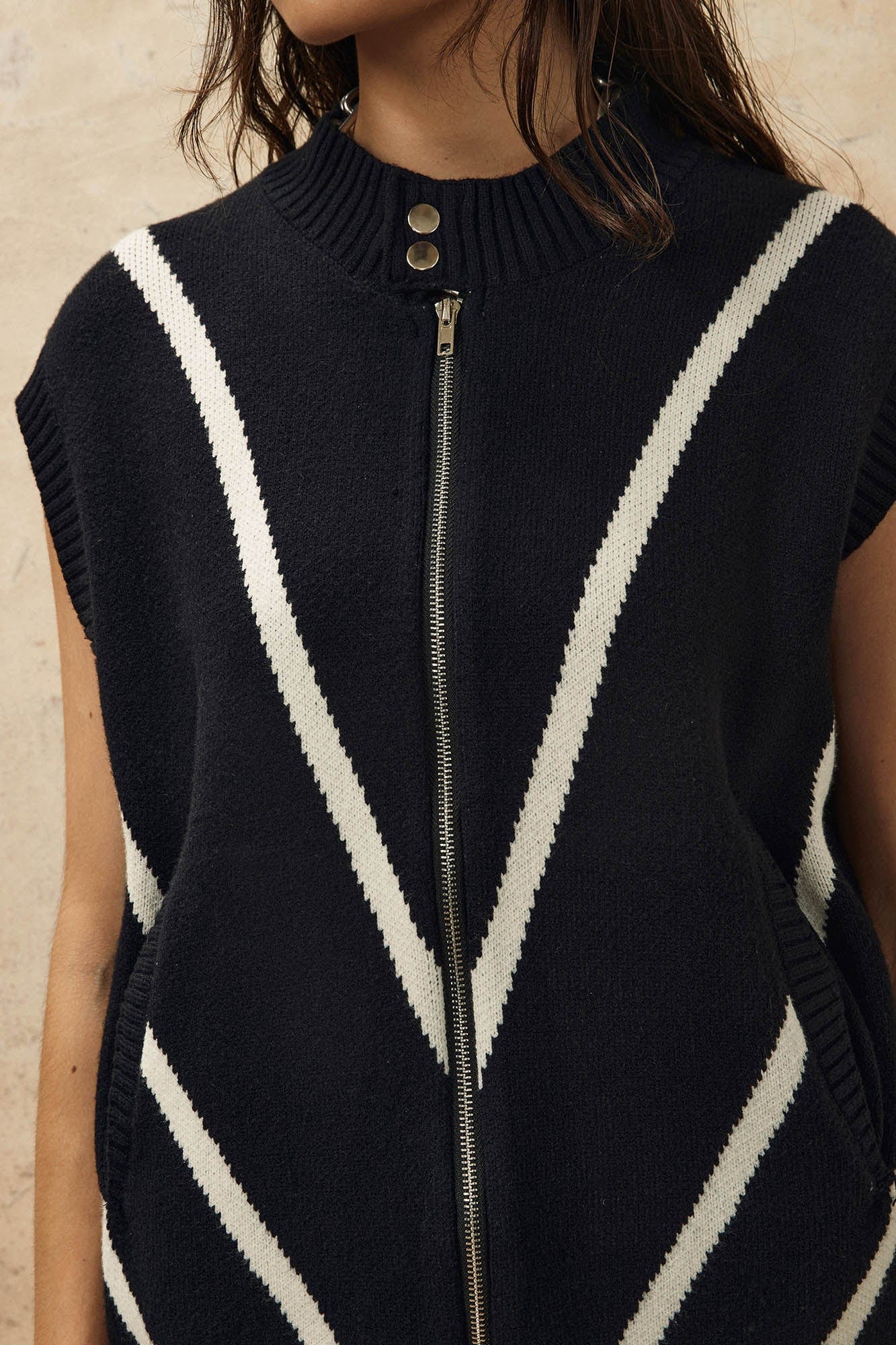 OVDY Chevron Stripe Zip-Up Knit Vest