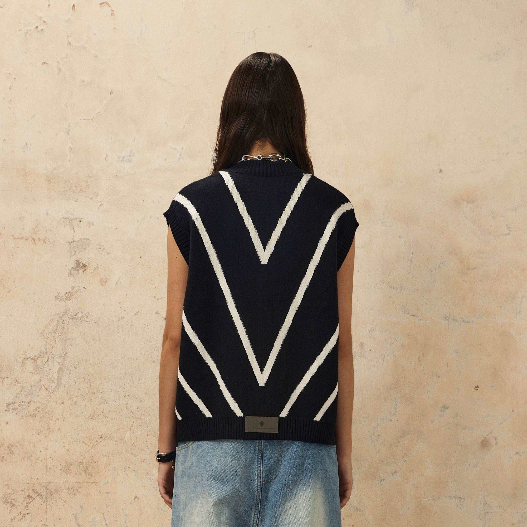 OVDY Chevron Stripe Zip-Up Knit Vest