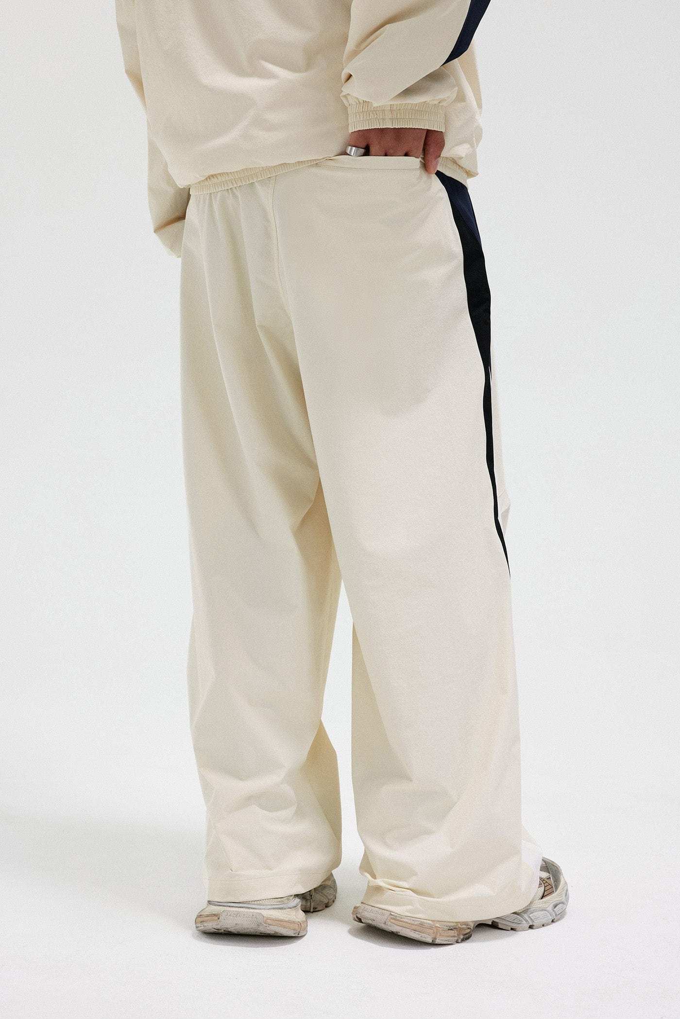 BONELESS Modern Tusks Crinkled Pants