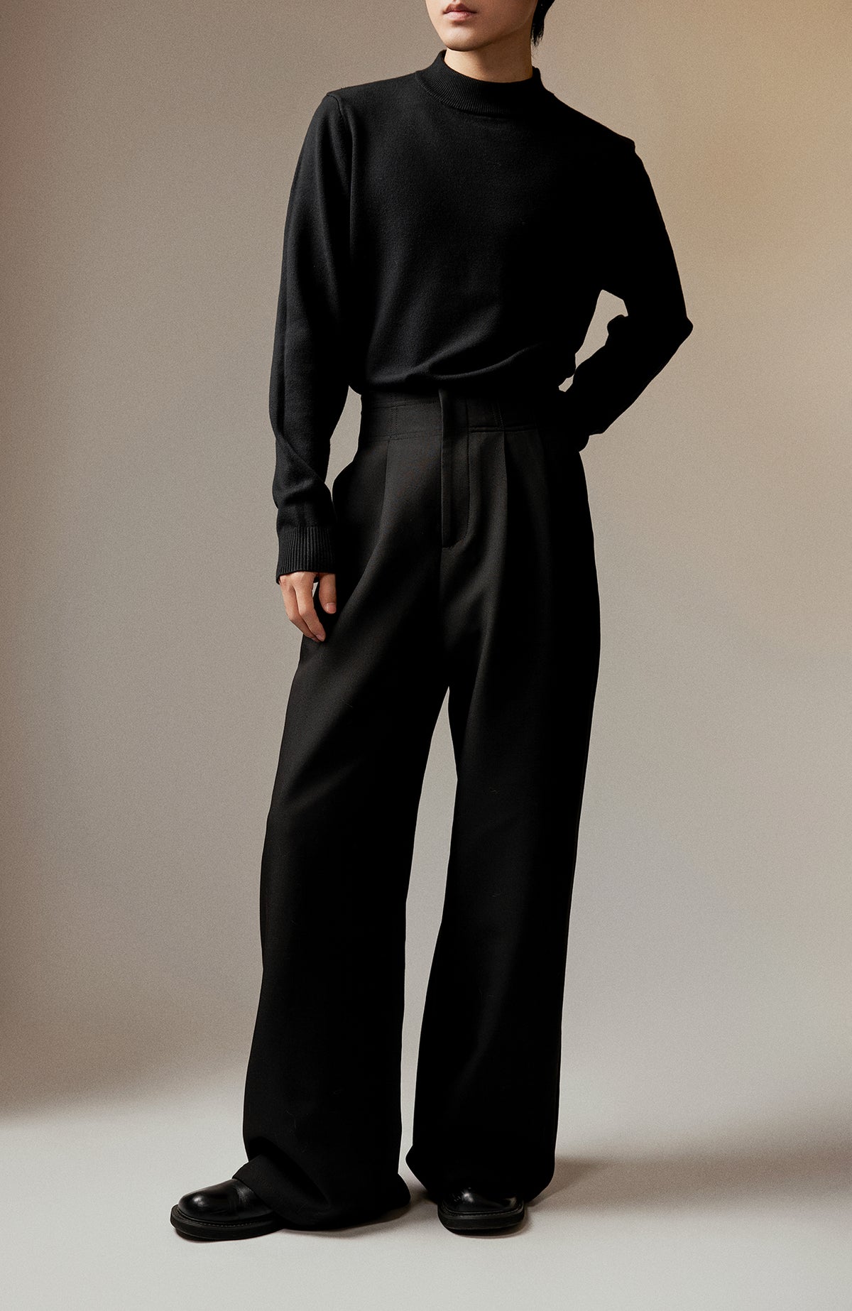SAMMOKONPA Double-Pleat Wide-Leg Trousers