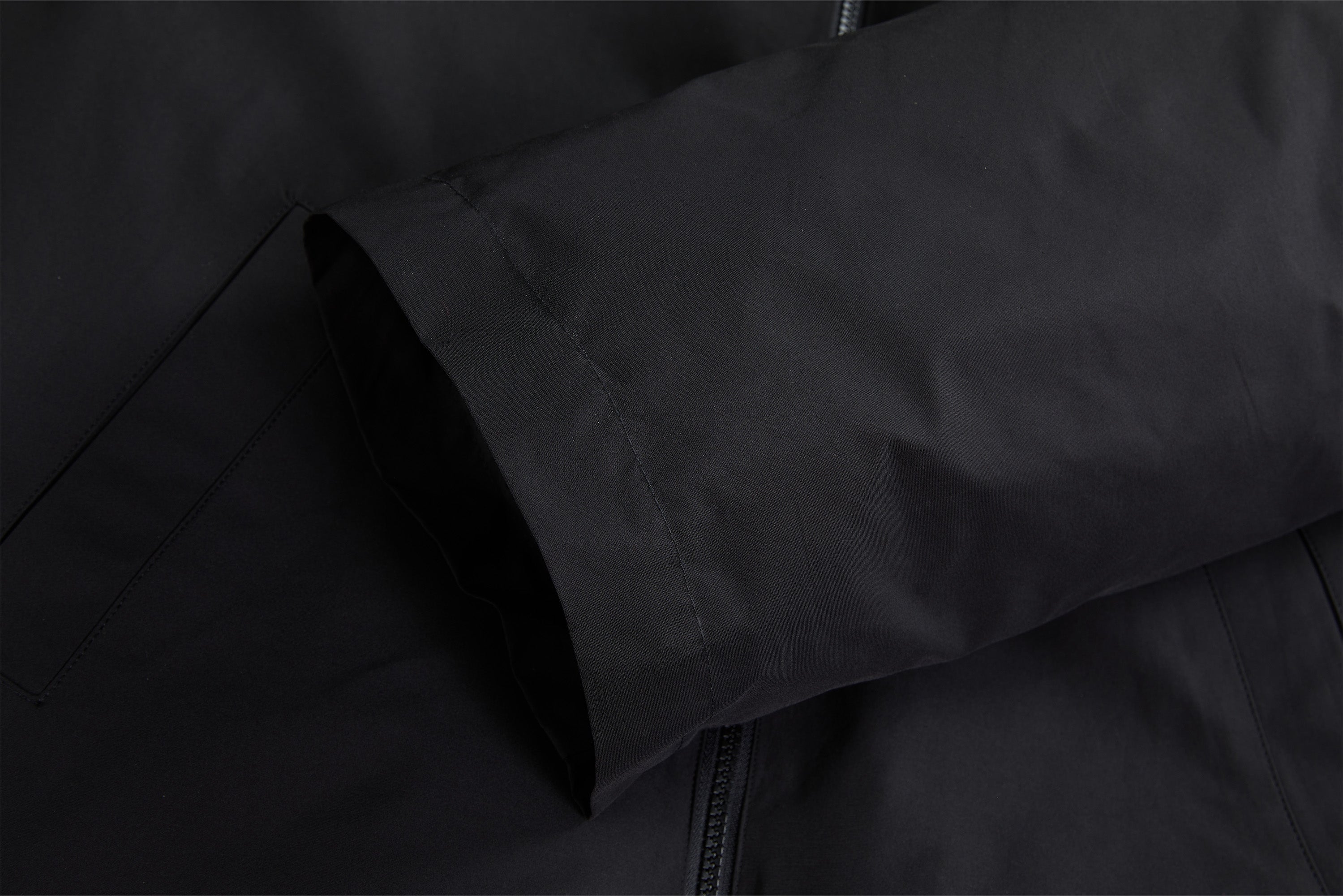 VANN VALRENCE High-Neck Oversized Long Down Coat