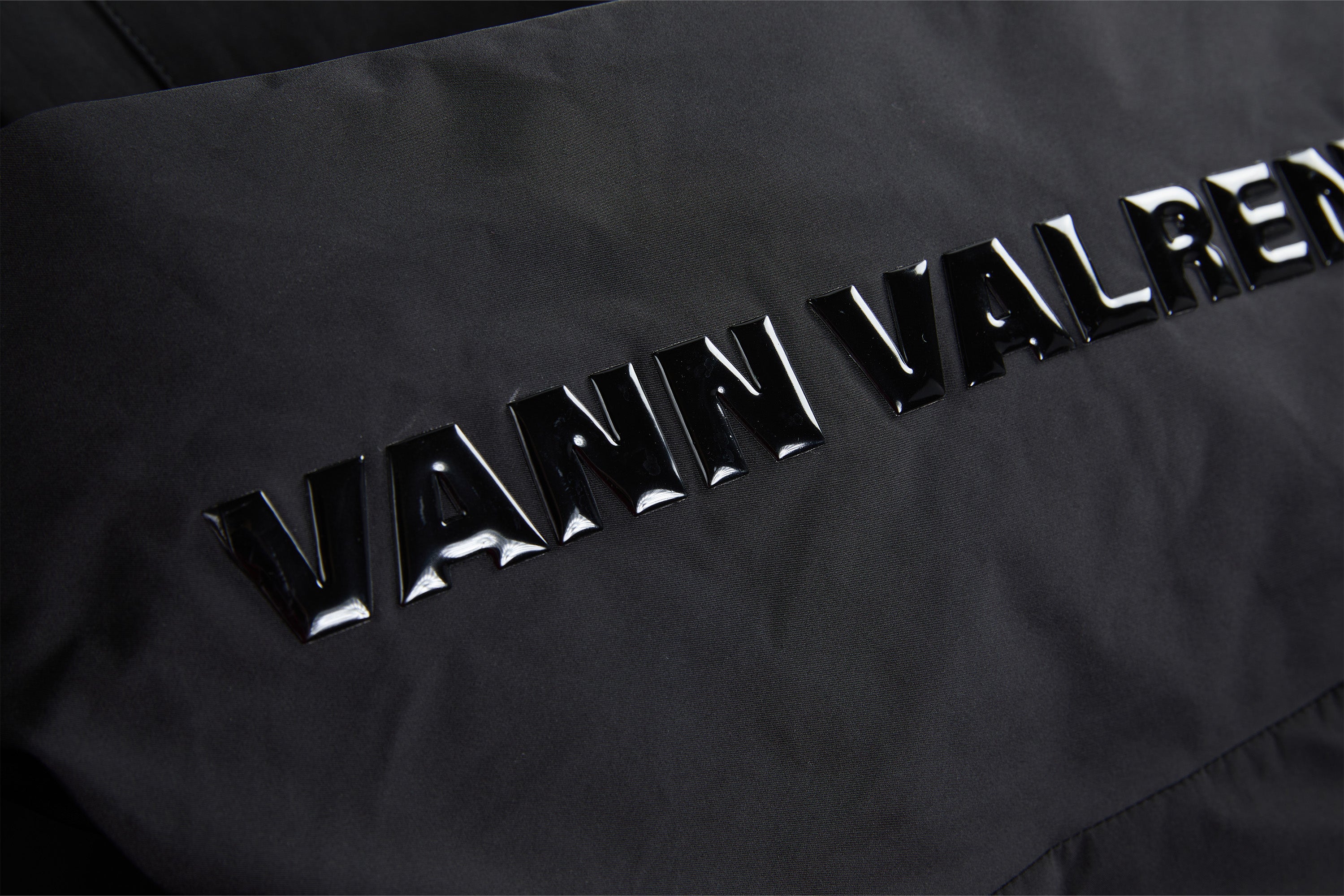 VANN VALRENCE High-Neck Oversized Long Down Coat