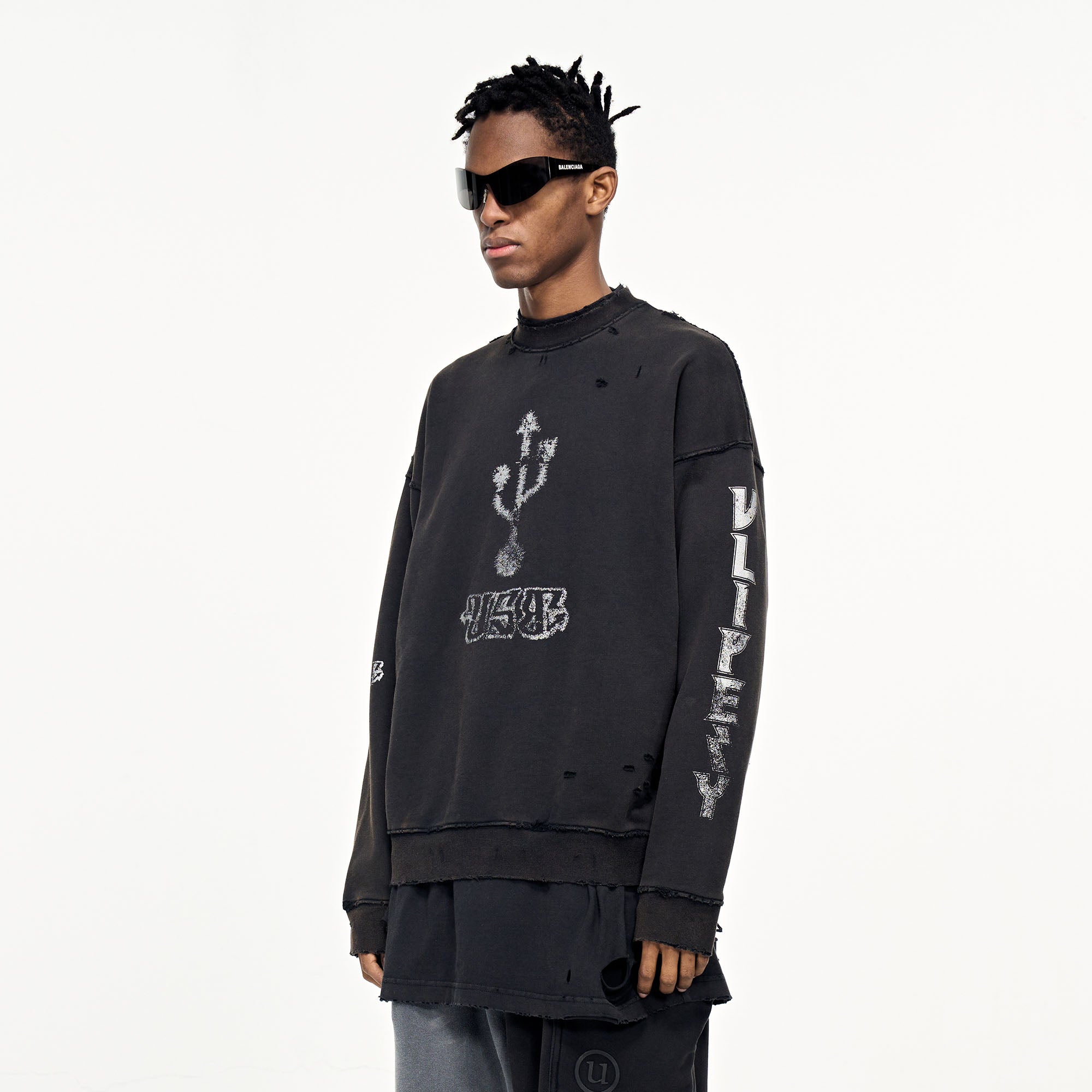 ULIPERY Distressed USB Graphic Long Sleeve Tee Black, premium urban and streetwear designers apparel on PROJECTISR.com, ULIPERY