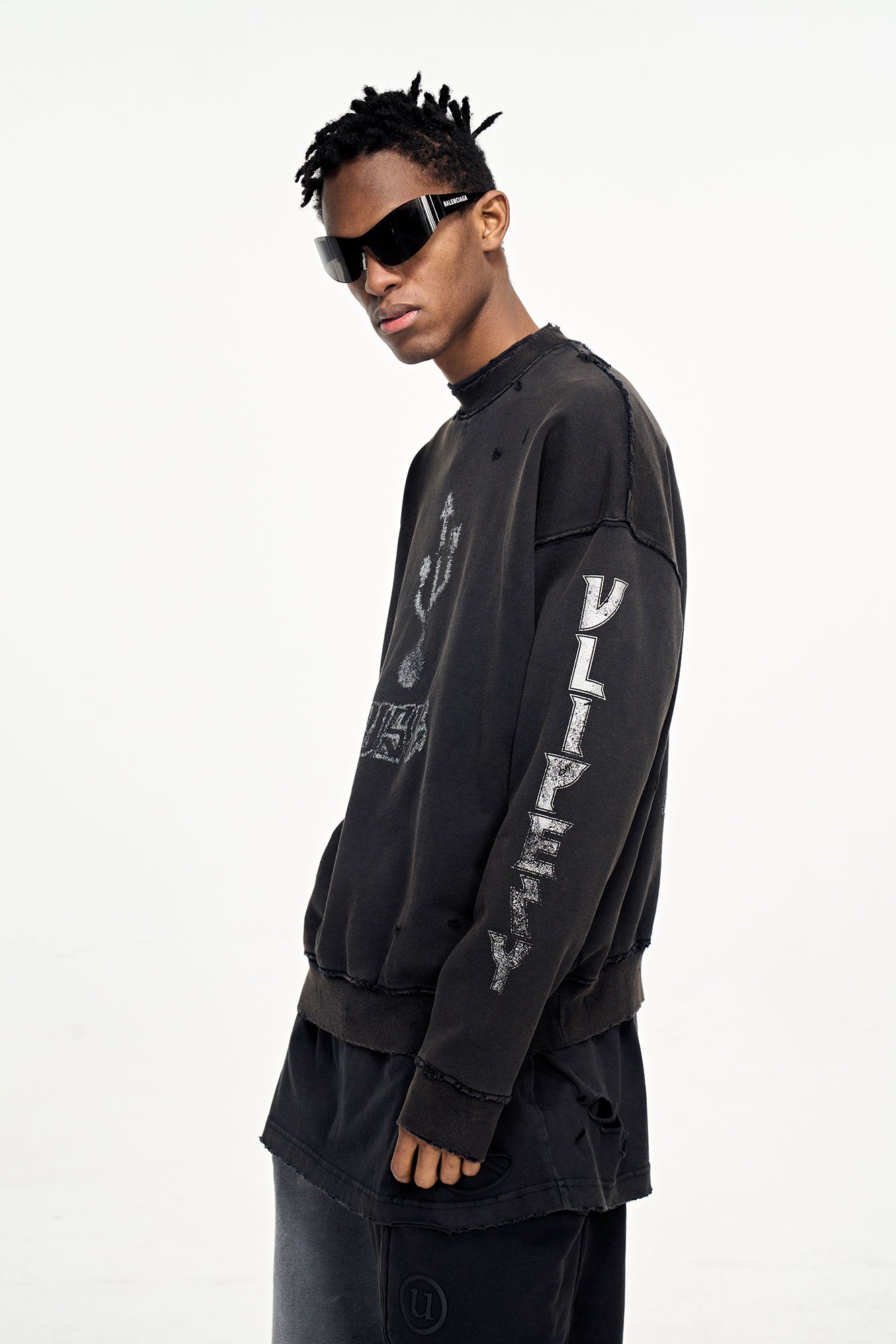 ULIPERY Distressed USB Graphic Long Sleeve Tee Black, premium urban and streetwear designers apparel on PROJECTISR.com, ULIPERY