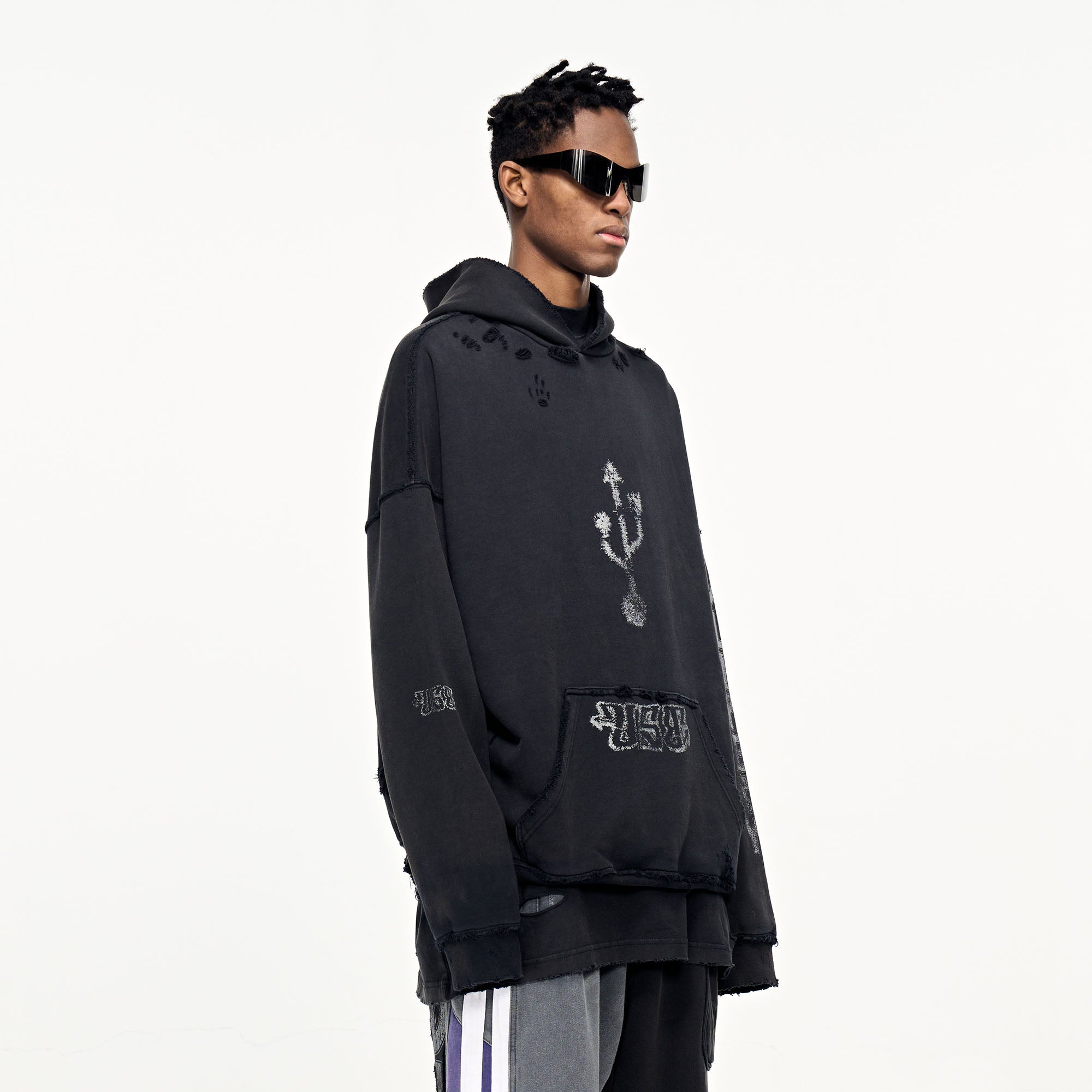 ULIPERY Distressed USB Graphic Hoodie
