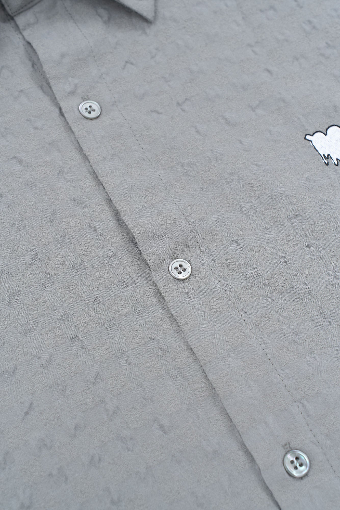 OUYANG WENJUN Drip Heart Embroidered Seersucker Shirt