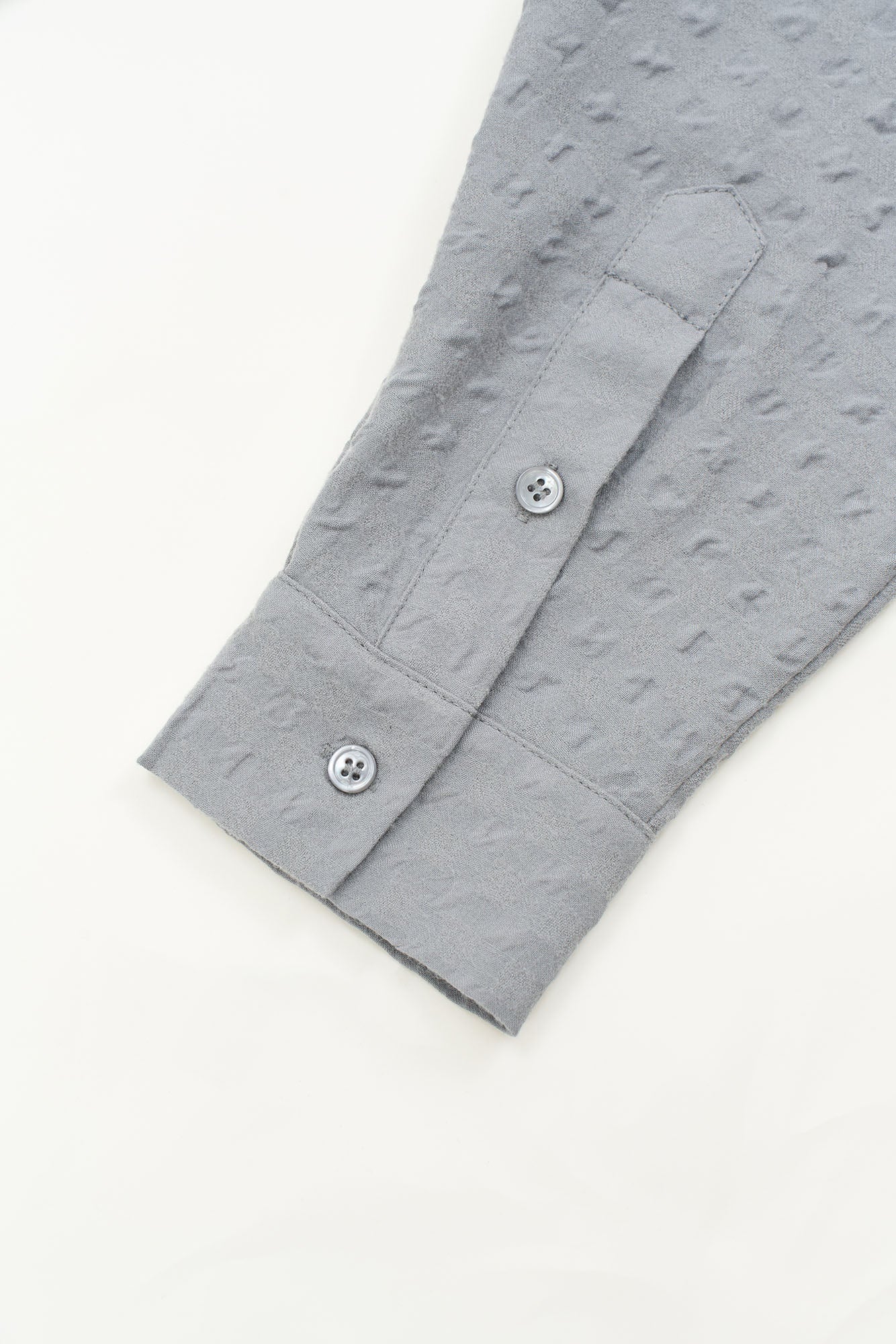 OUYANG WENJUN Drip Heart Embroidered Seersucker Shirt