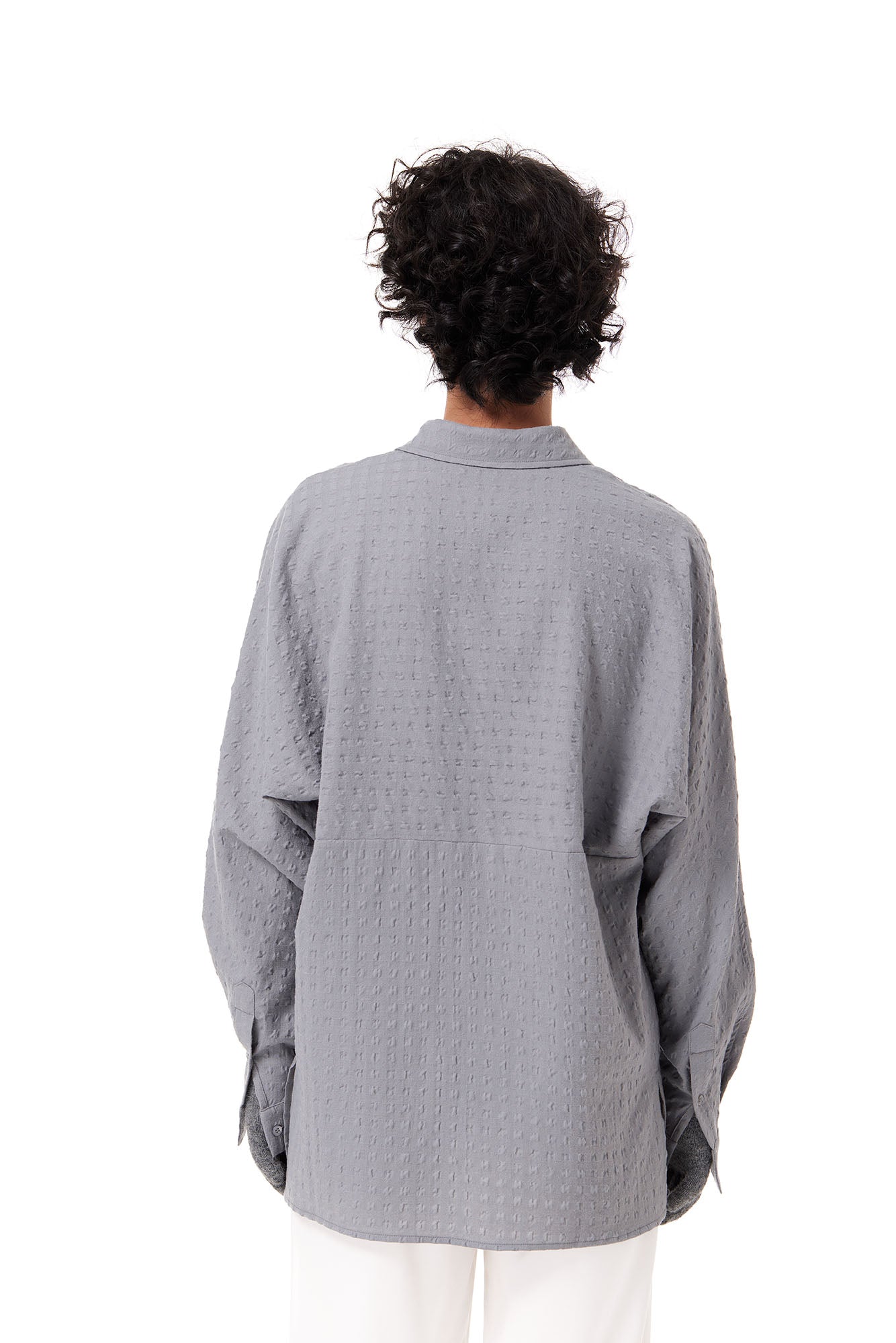 OUYANG WENJUN Drip Heart Embroidered Seersucker Shirt