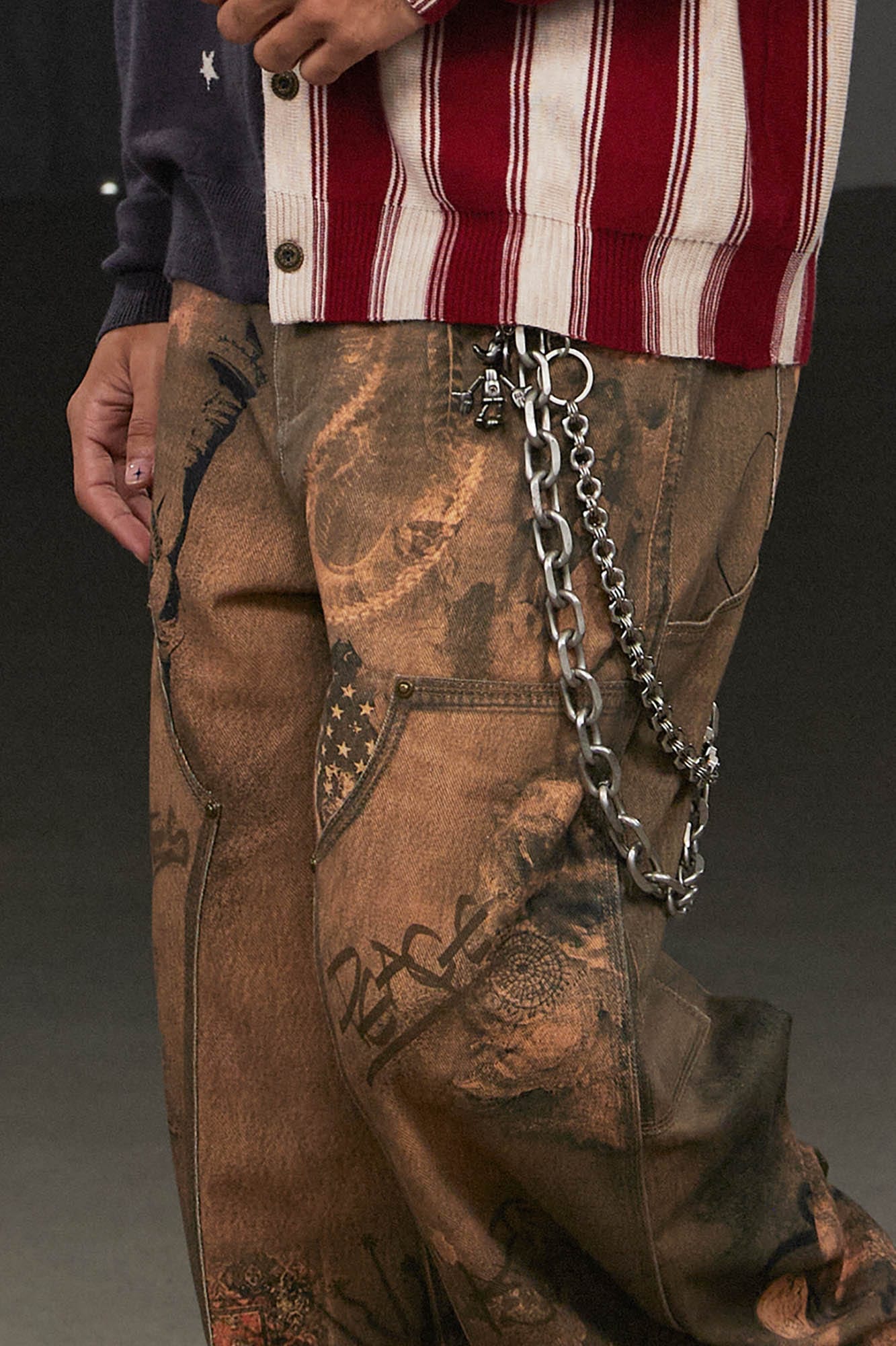 DND4DES Deconstructed Double-Knee Graffiti Wide-Leg Pants