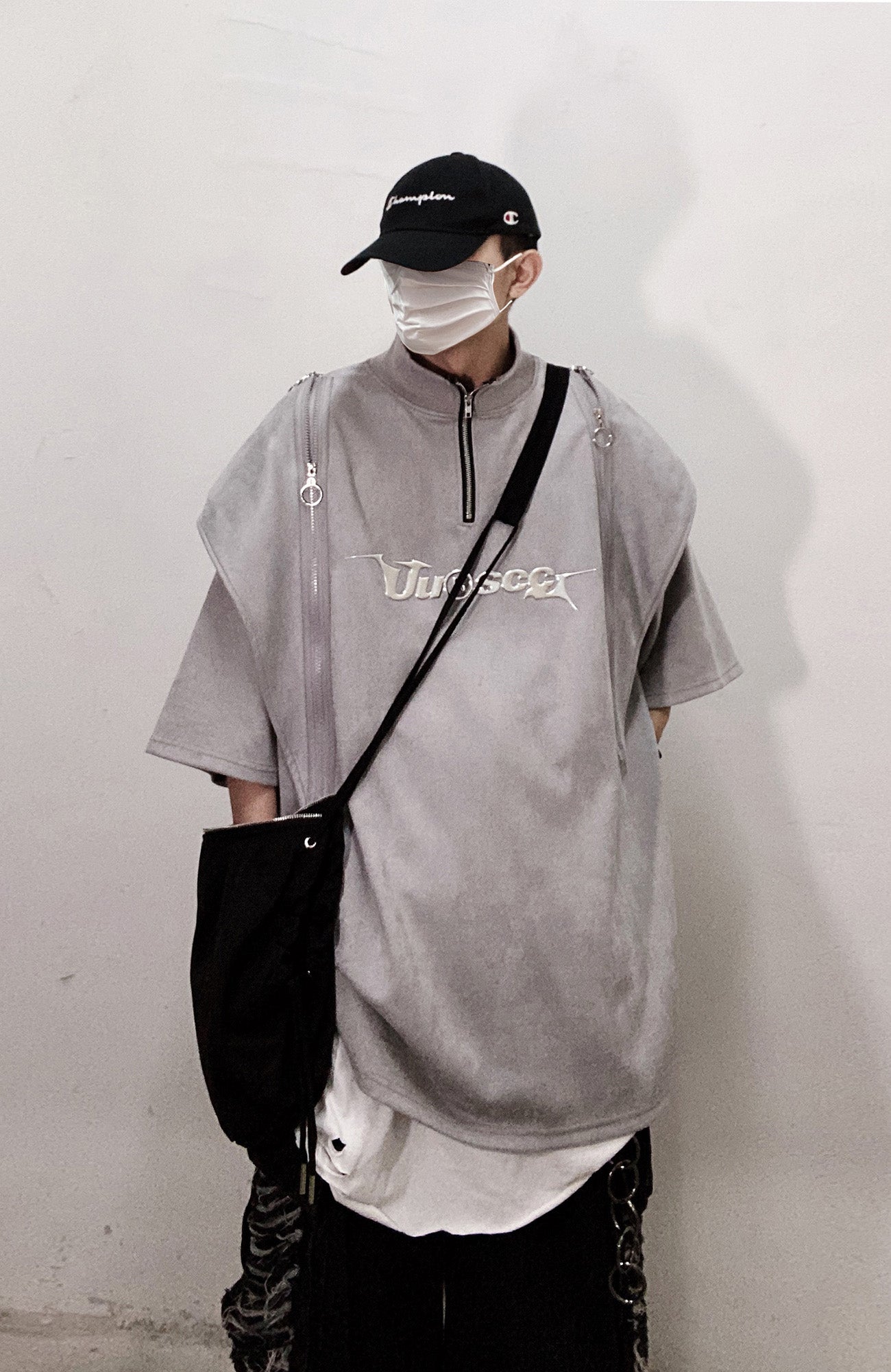 UUCSCC Padded-Shoulder Suede Oversized Turtleneck Tee