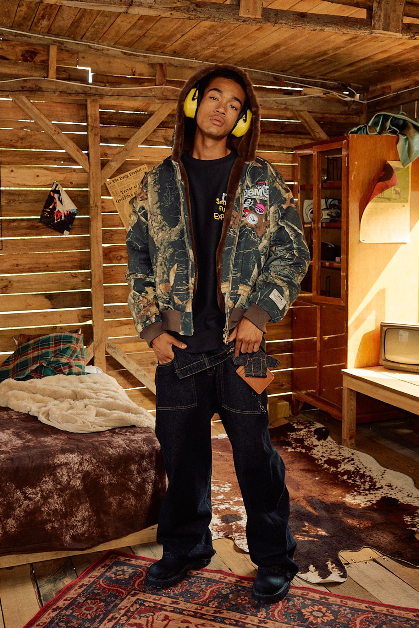 DONSMOKE Faux Fur Lined Camo Hooded Jacket