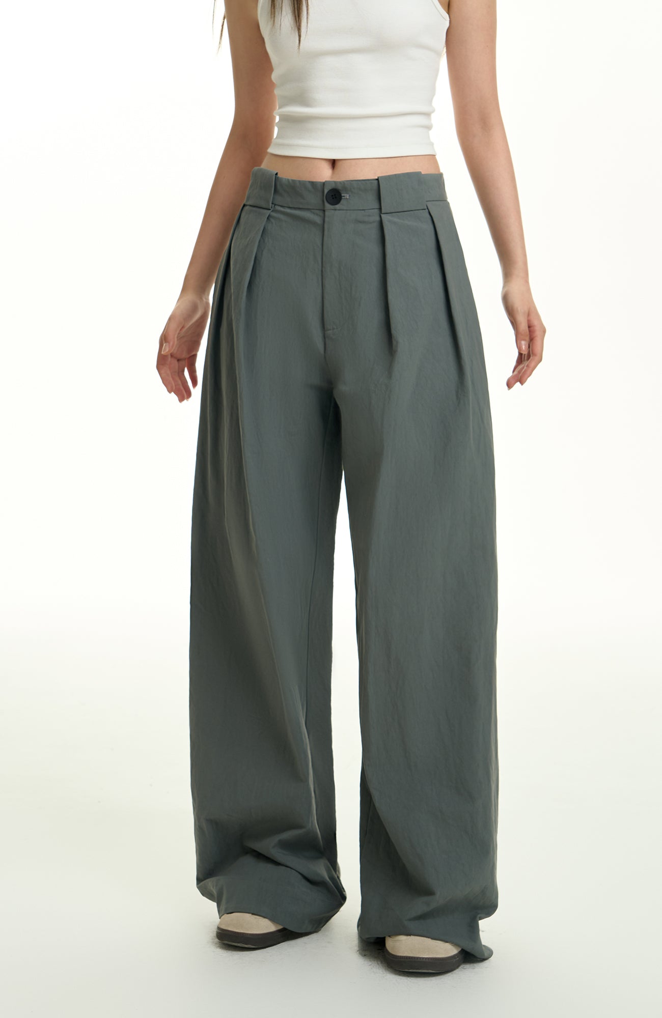 TGNS Retro Pleated Wide-Leg Trousers