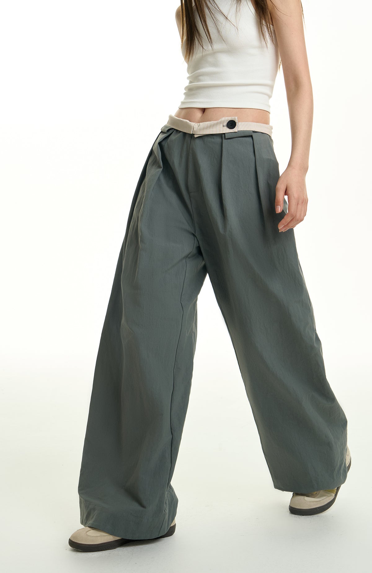TGNS Retro Pleated Wide-Leg Trousers