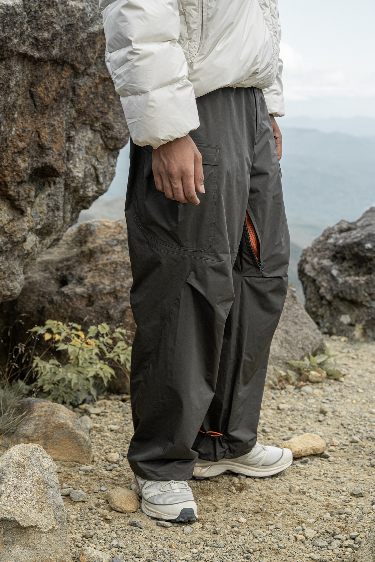 HALCYON Multi-Pocket Straight-Leg Cargo Pants, premium urban and streetwear designers apparel on PROJECTISR.com, HALCYON