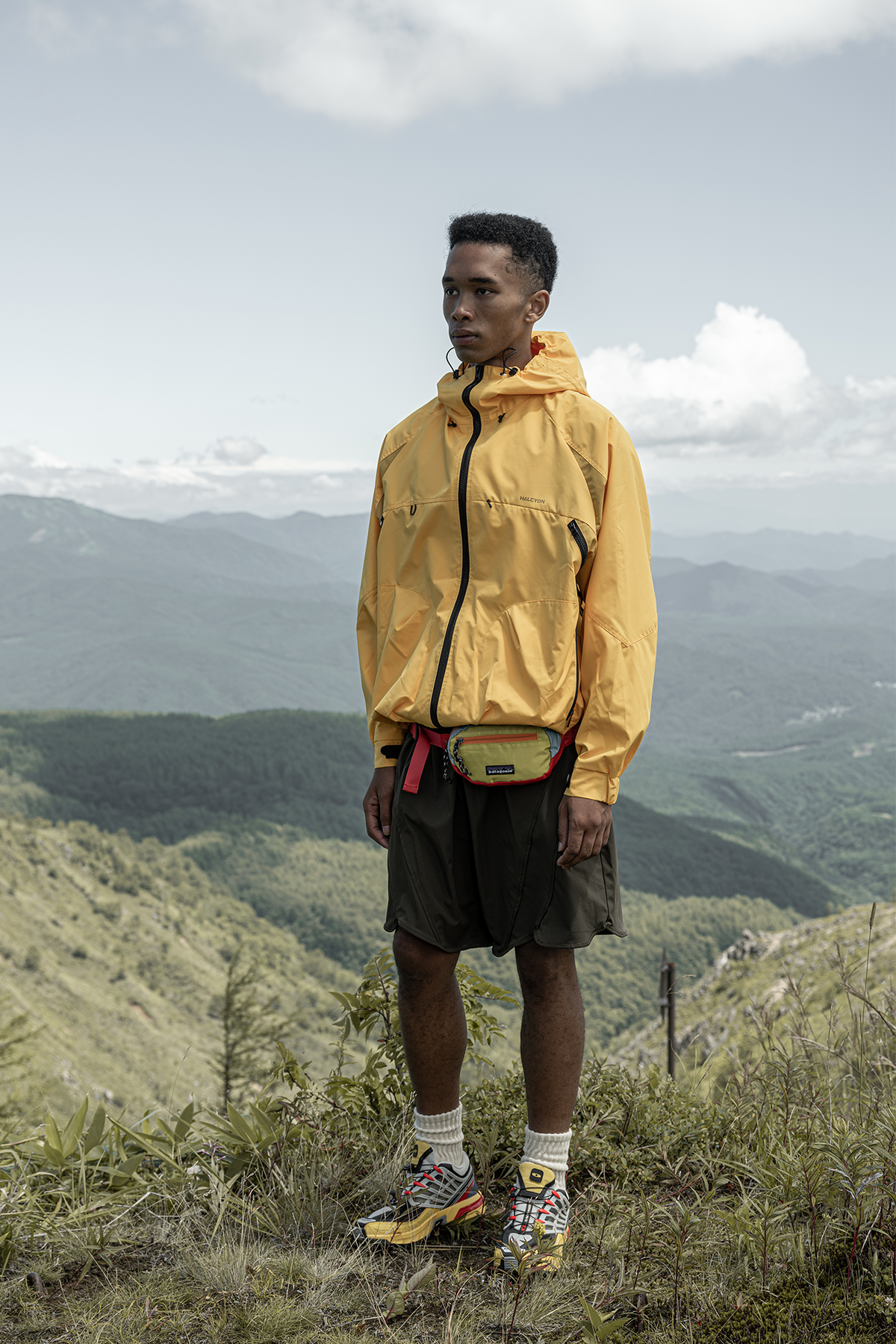 HALCYON Contrast Splash-Proof Hooded Windbreaker Jacket, premium urban and streetwear designers apparel on PROJECTISR.com, HALCYON