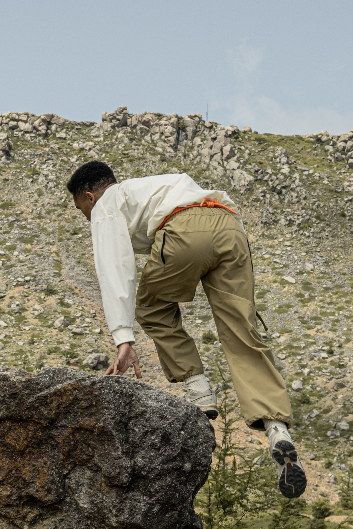 HALCYON Splash-Proof Windbreaker Cargo Pants