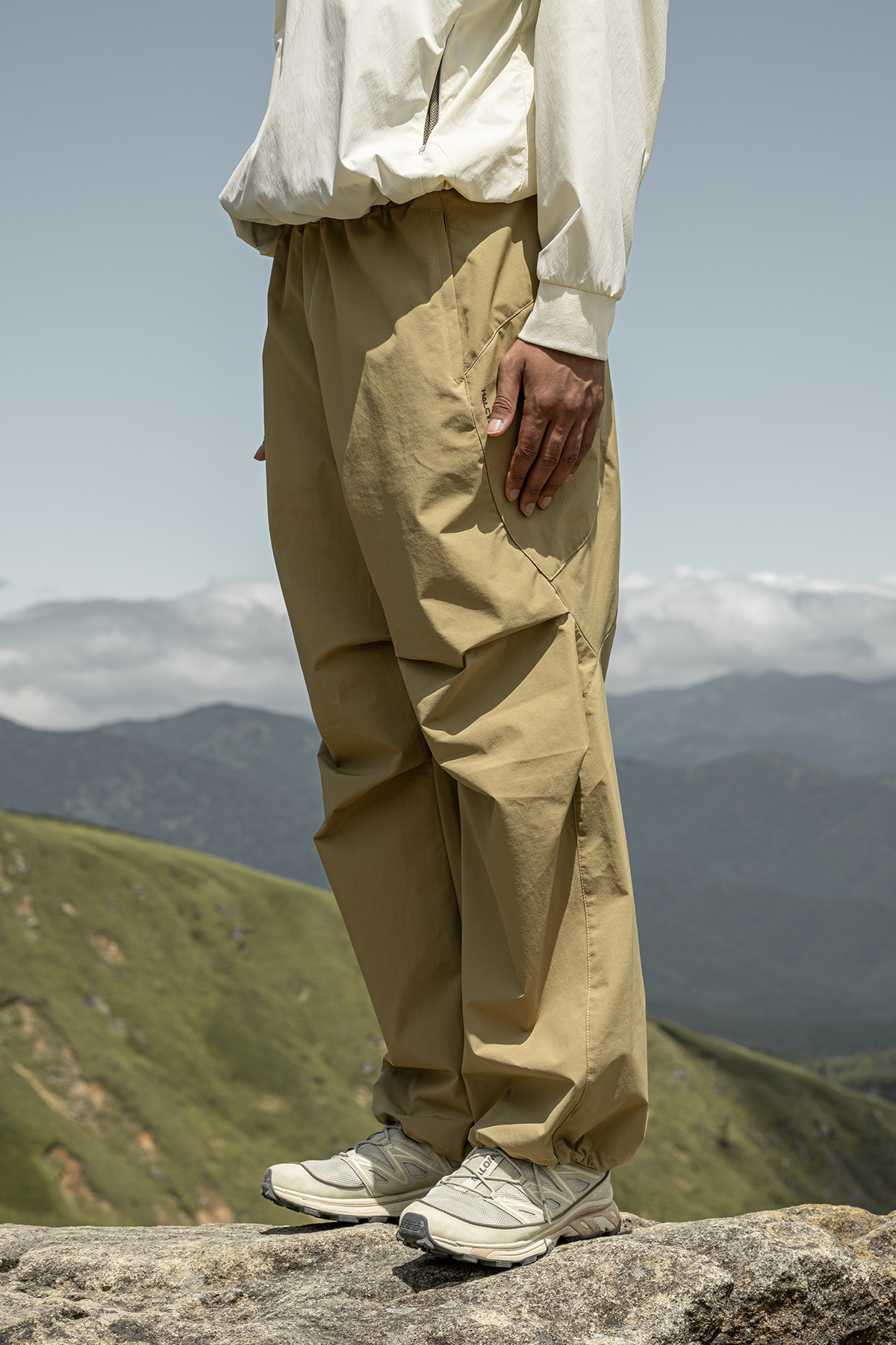 HALCYON Splash-Proof Windbreaker Cargo Pants