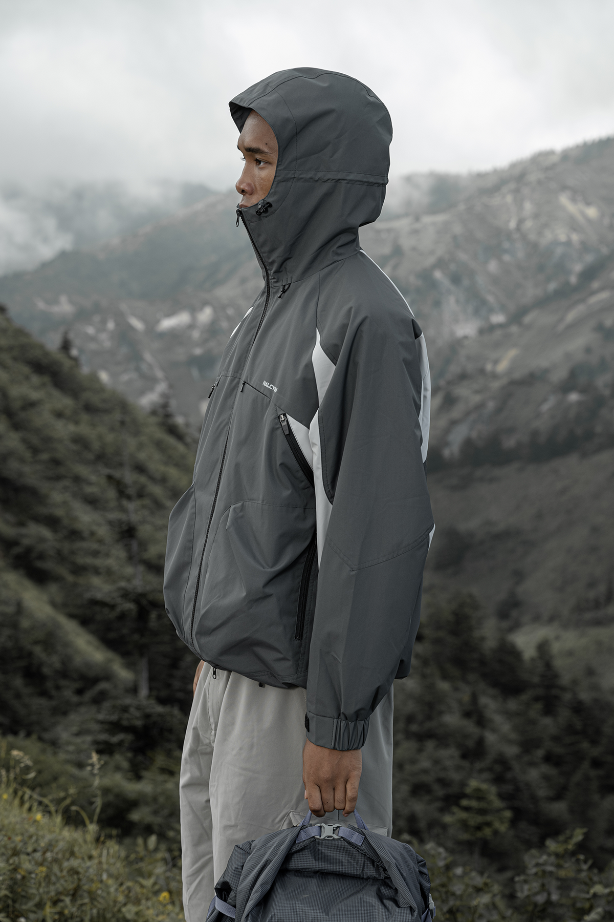 HALCYON Contrast Splash-Proof Hooded Windbreaker Jacket, premium urban and streetwear designers apparel on PROJECTISR.com, HALCYON