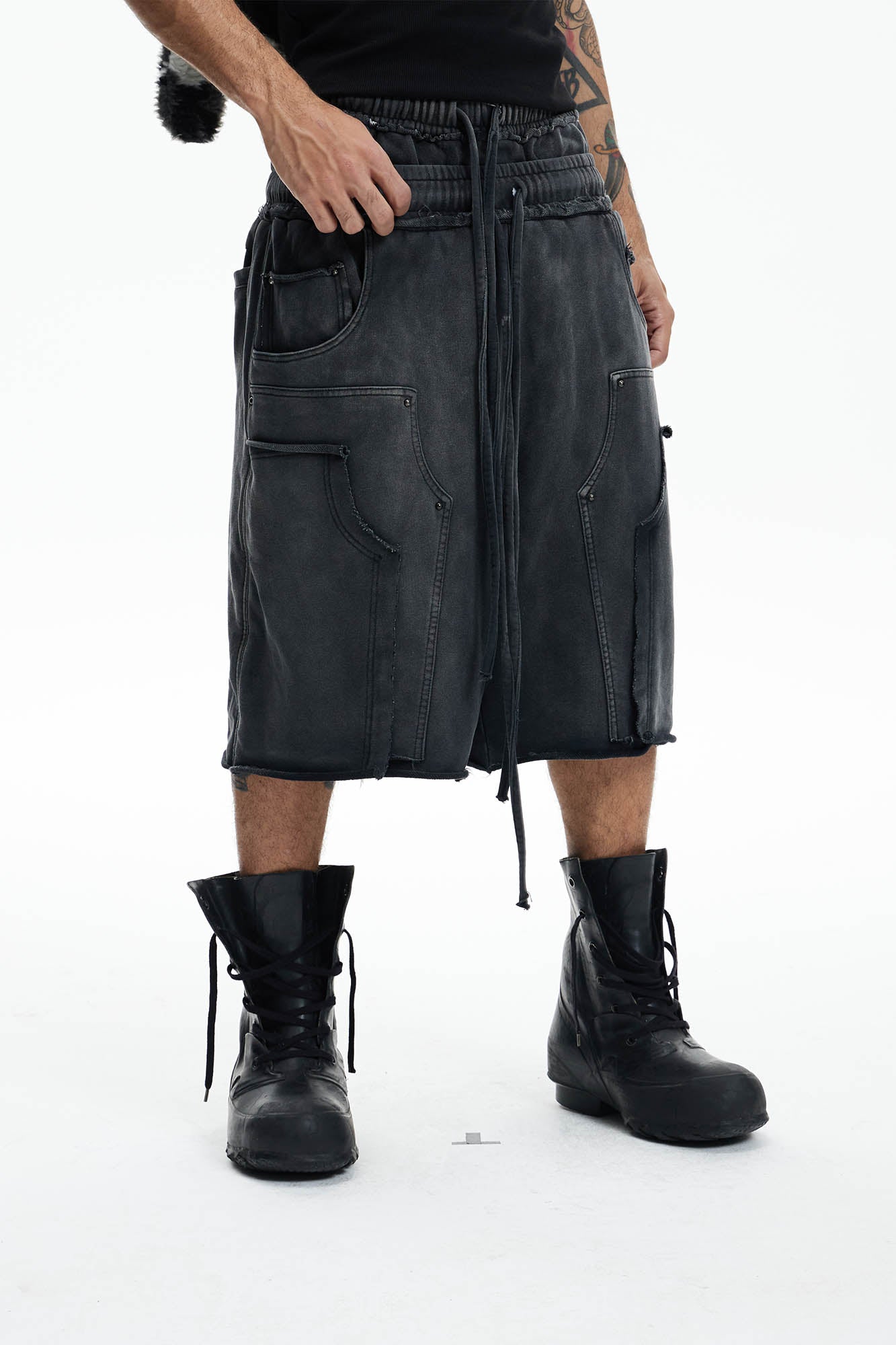 DND4DES Deconstructed Distressed Double-Knee Shorts