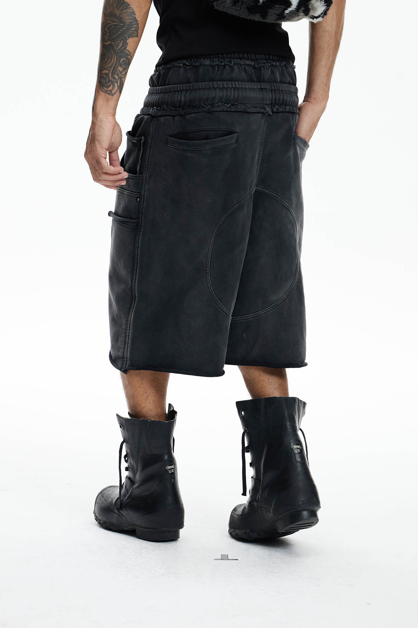 DND4DES Deconstructed Distressed Double-Knee Shorts