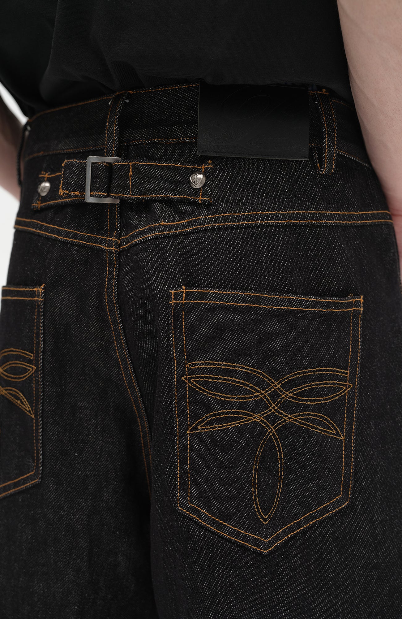SADSOUP Contrast Stitch Wide-Leg Jeans