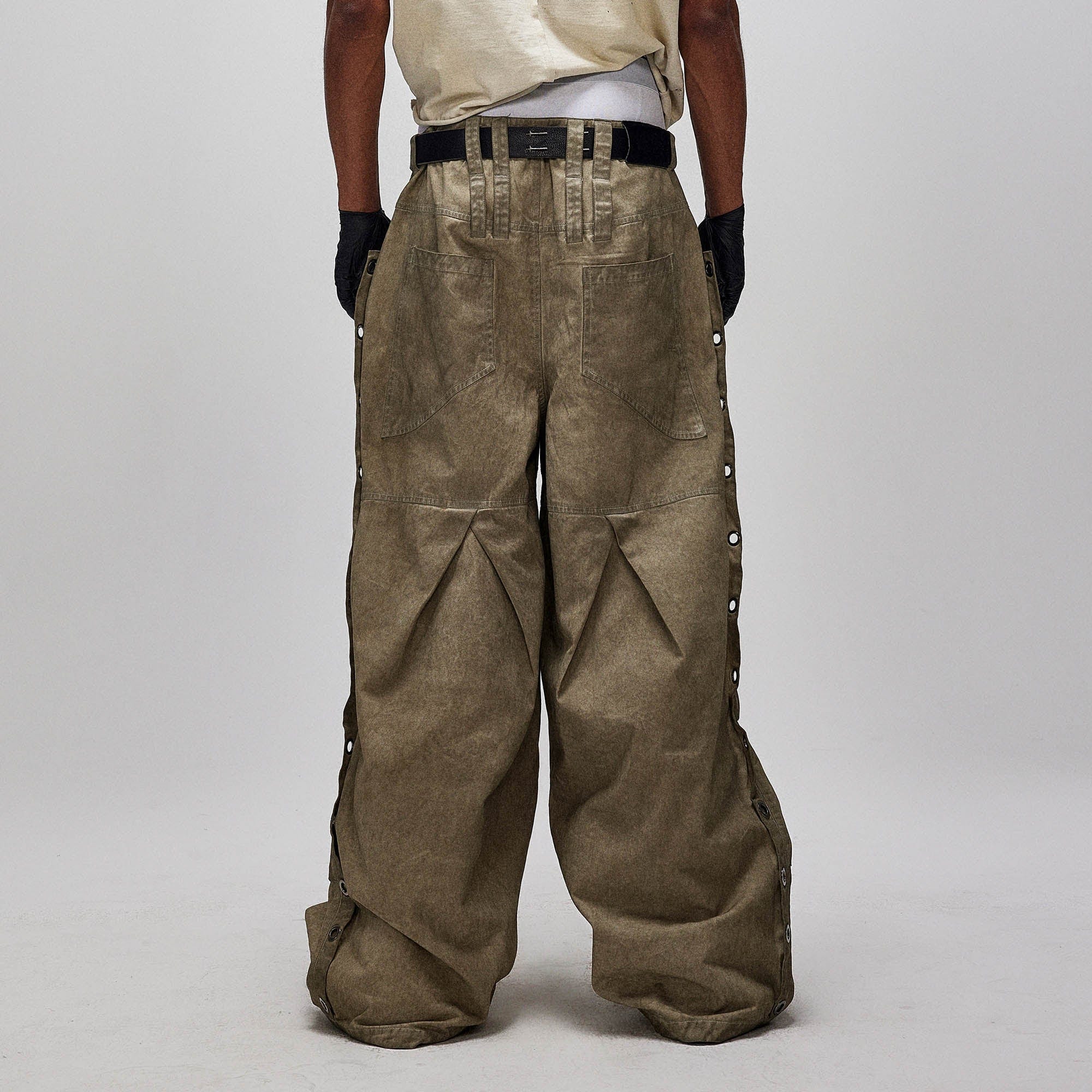 FLYERRER Distressed Eyelet-Side Big-Pocket Pleated-Knee Cargo