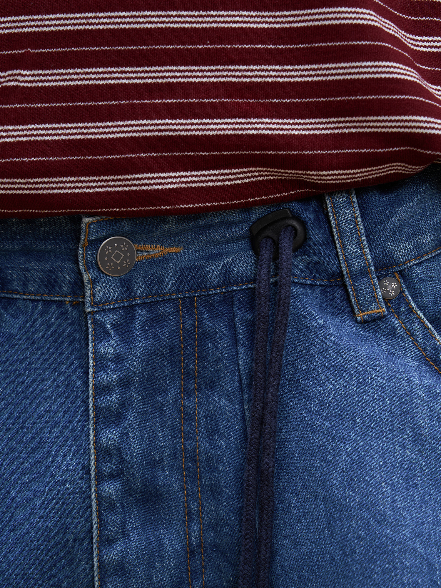 UNLIMITED MOTE Washed Paneled Wide-Leg Jeans