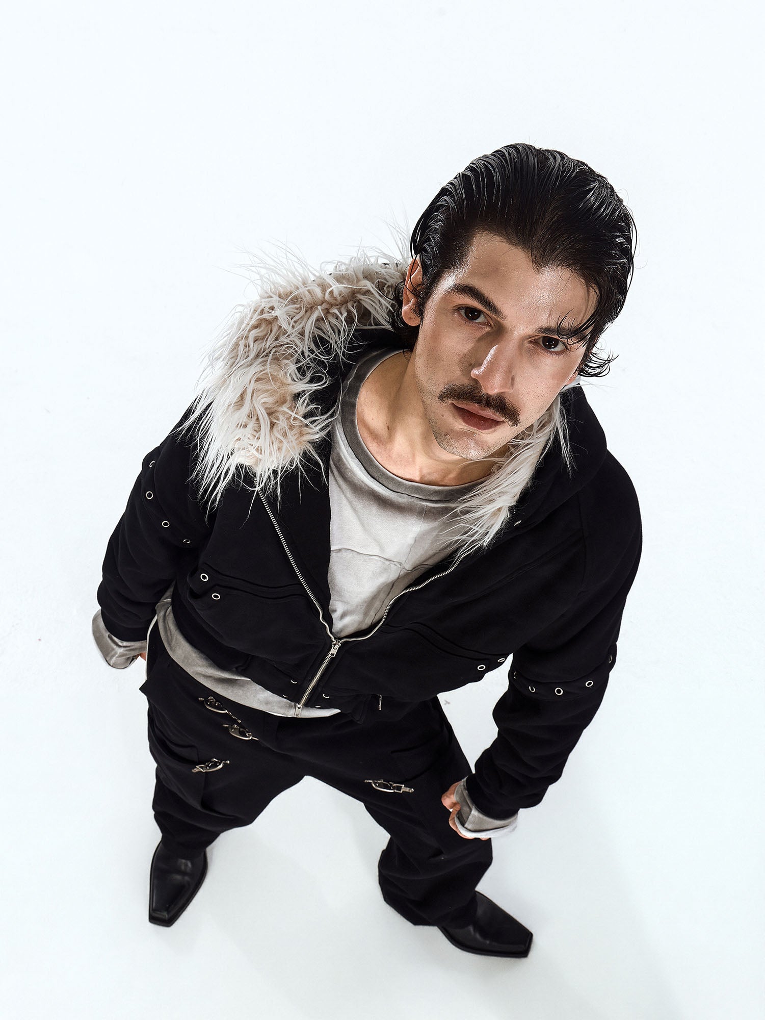 FLYERRER Detachable Faux-Fur Trim Cropped Jacket