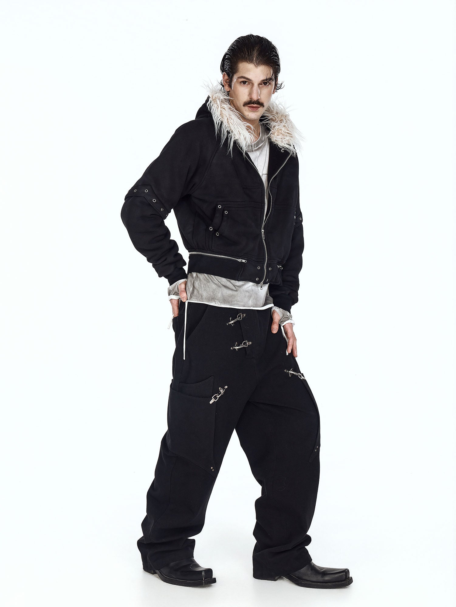 FLYERRER Detachable Faux-Fur Trim Cropped Jacket