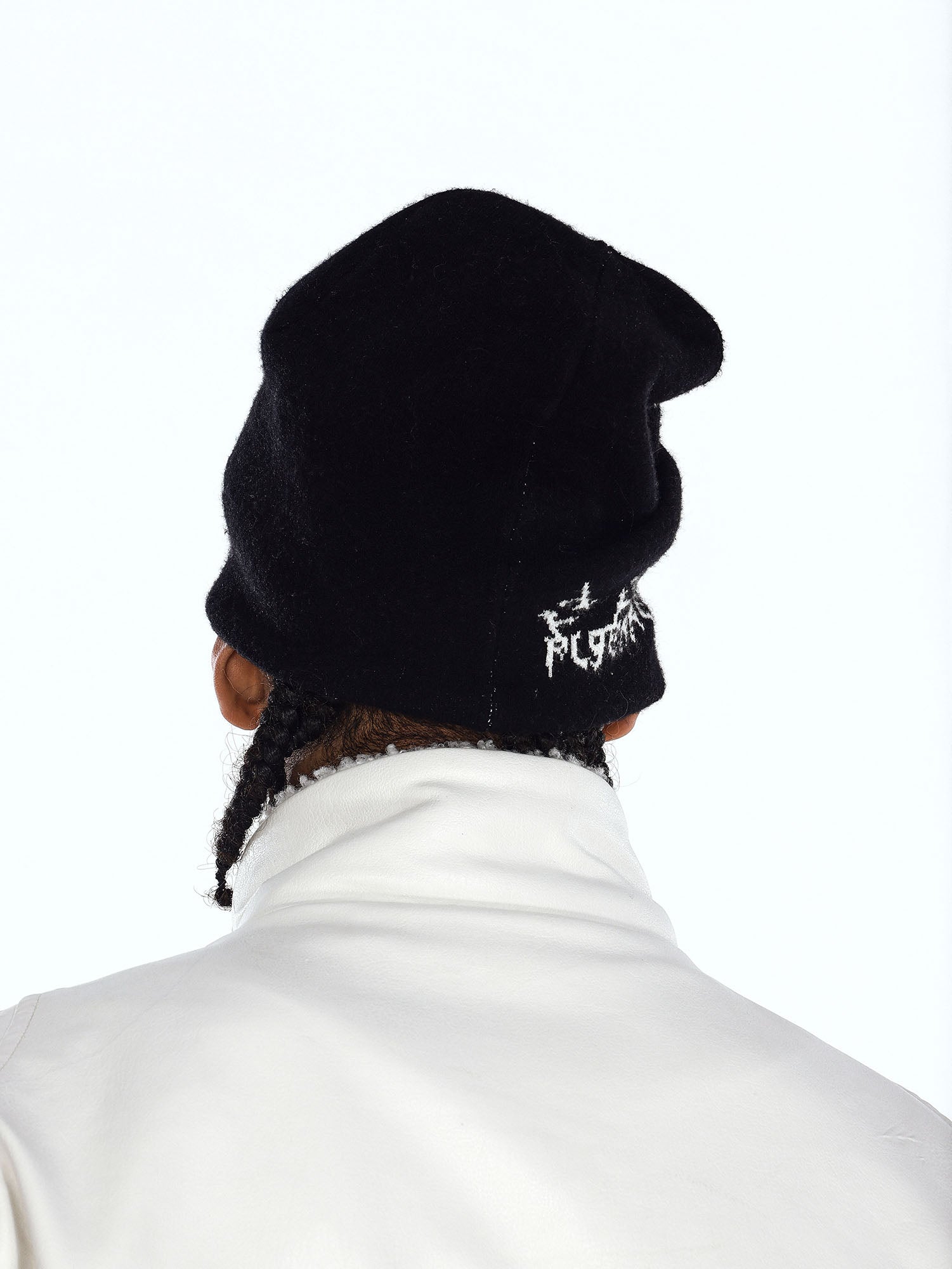 FLYERRER Grunge Cross Jacquard Slouch Beanie