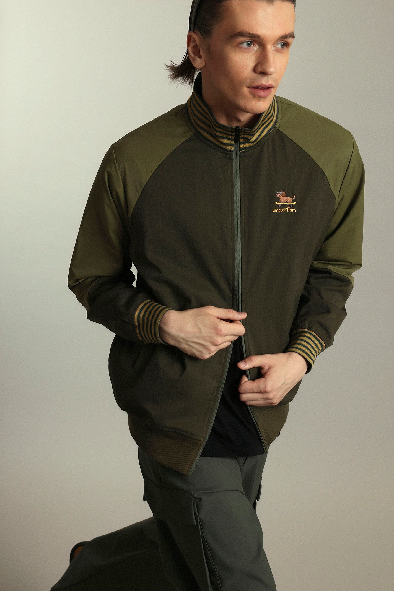UMAMIISM Contrast Raglan Waterproof Track Jacket, premium urban and streetwear designers apparel on PROJECTISR.com, UMAMIISM