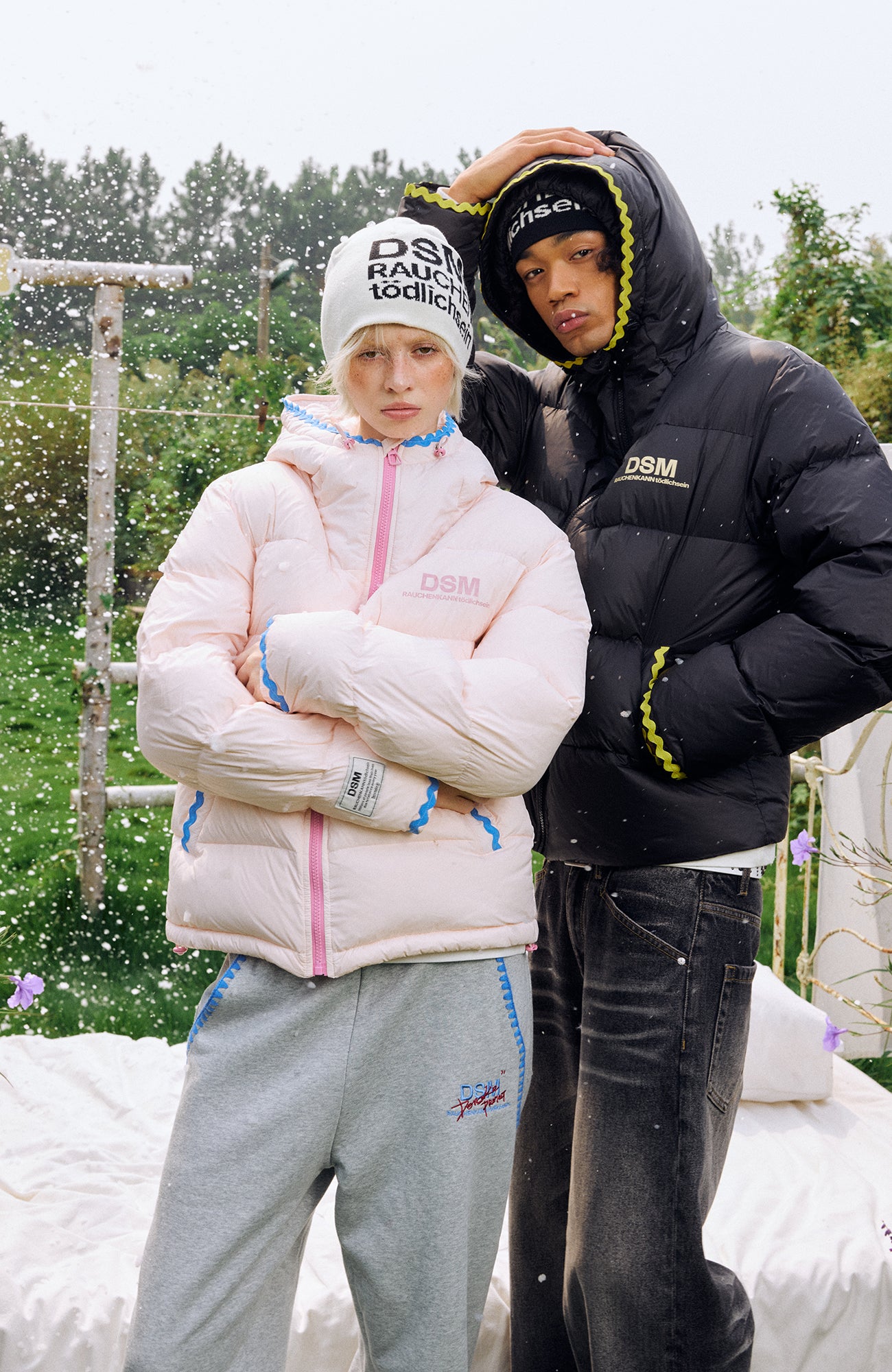 DONSMOKE Wavy Trim Hooded Down Puffer