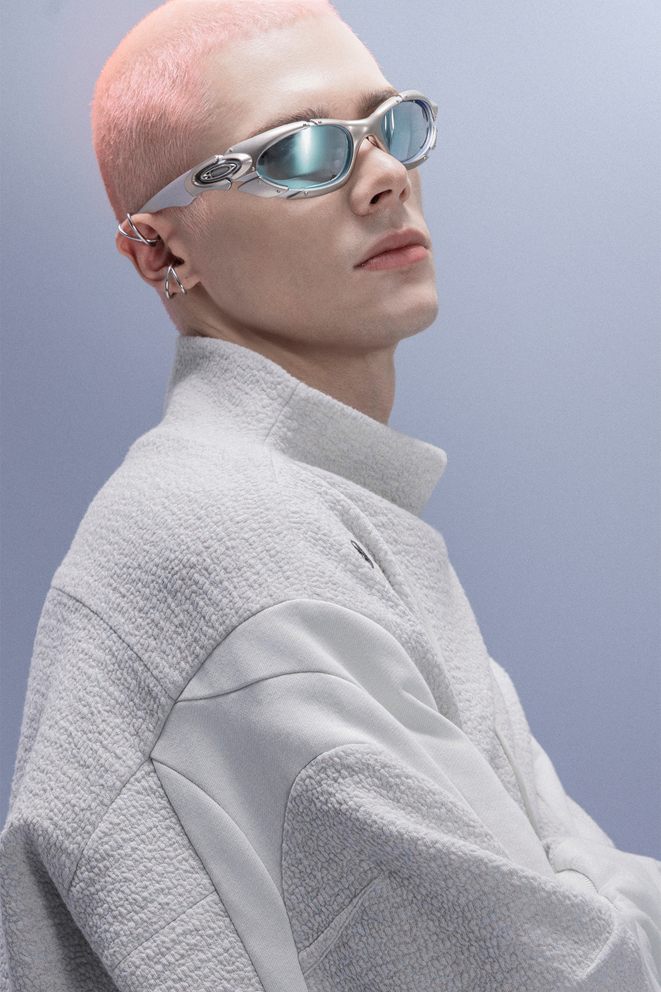 XIPHEVIL Fleece-Panel Saber-Sleeve Sweatshirt White