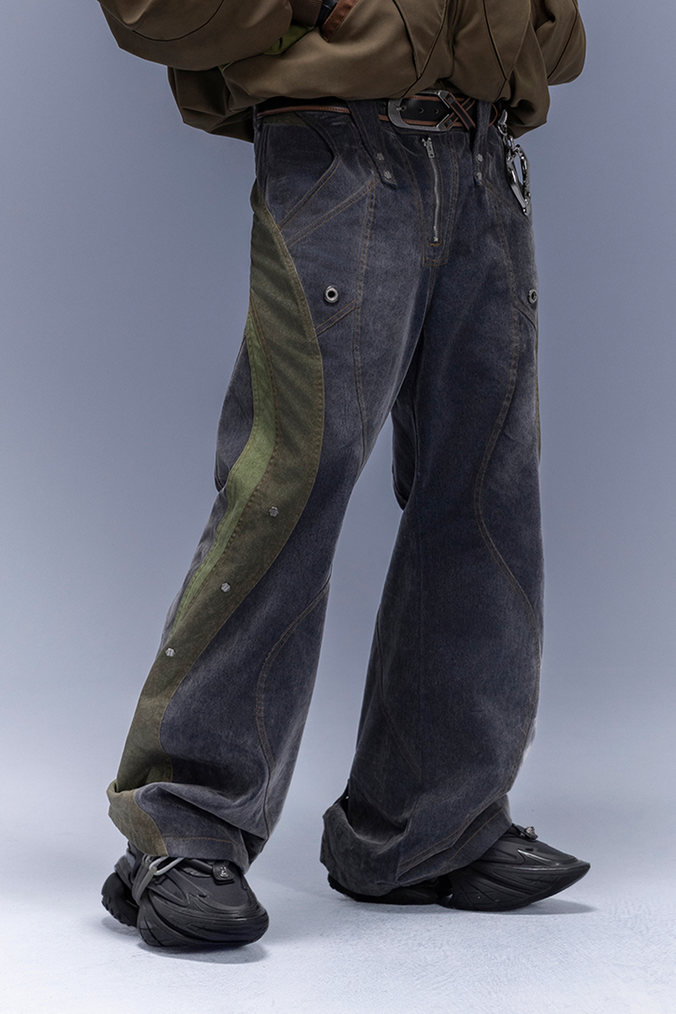 XIPHEVIL Washed Rivet Paneled Wide-Leg Pants