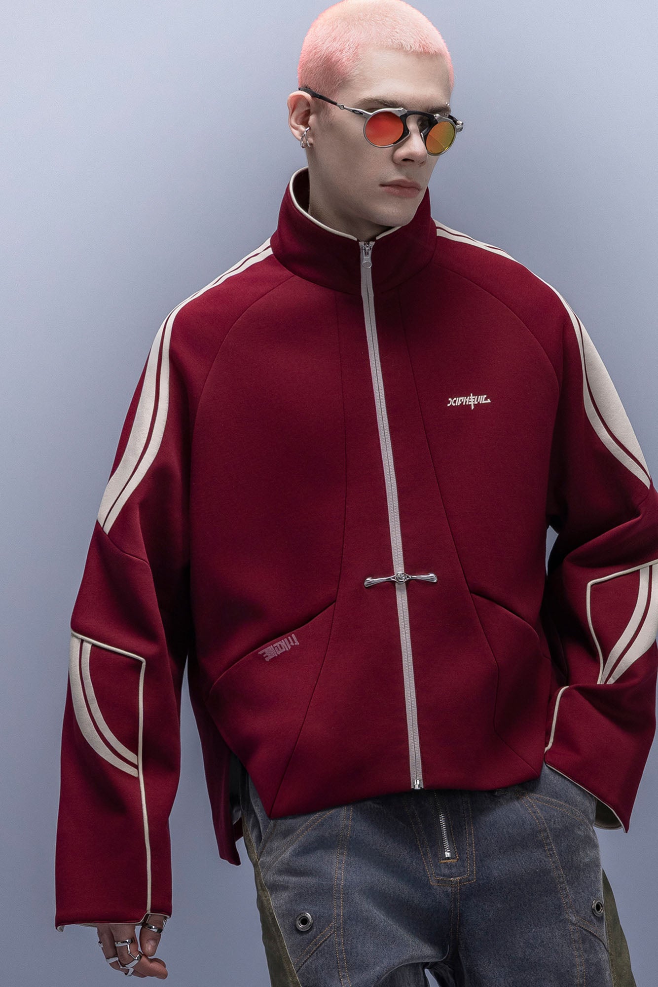 XIPHEVIL Contrast-Paneled Raglan Track Jacket Red