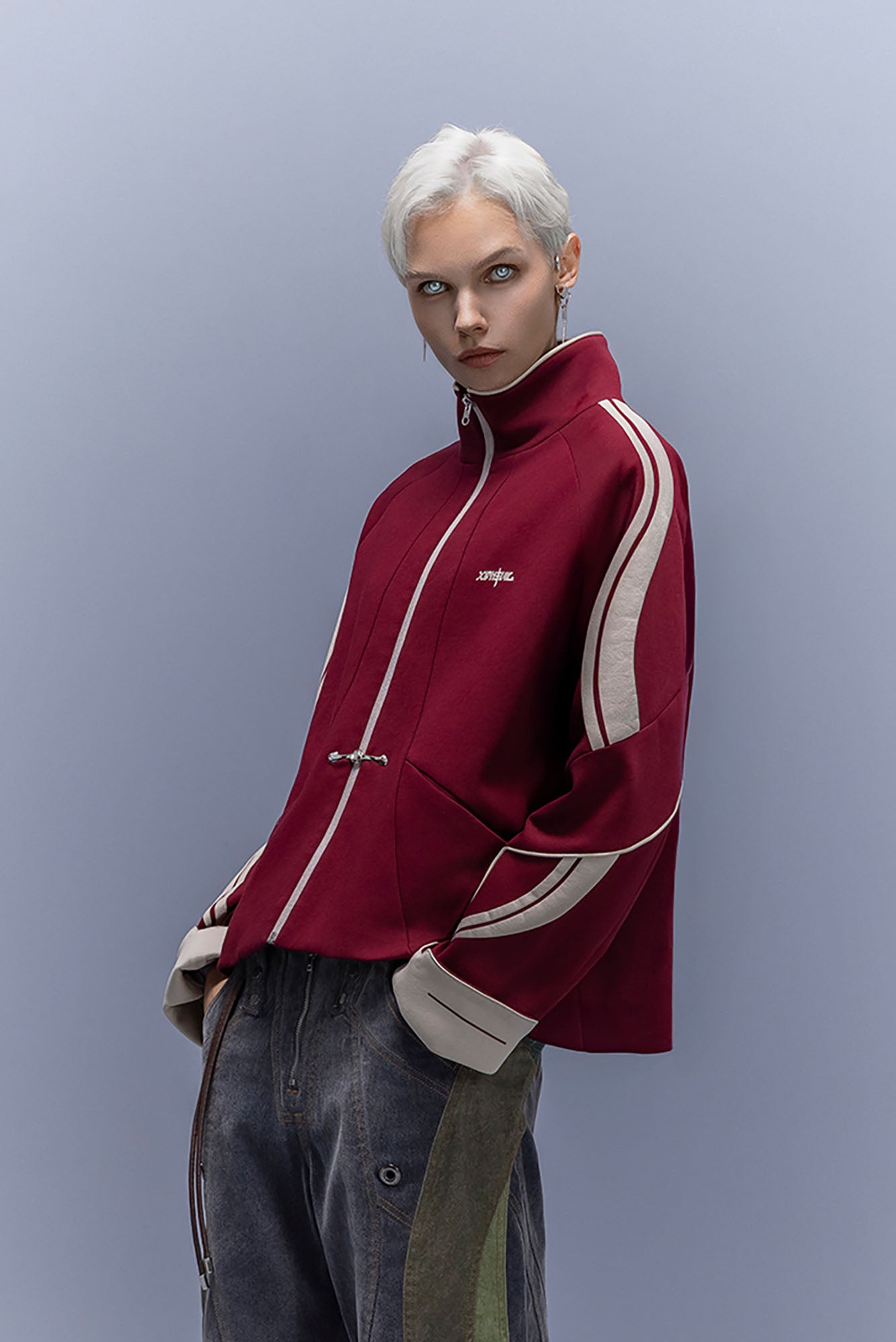 XIPHEVIL Contrast-Paneled Raglan Track Jacket Red