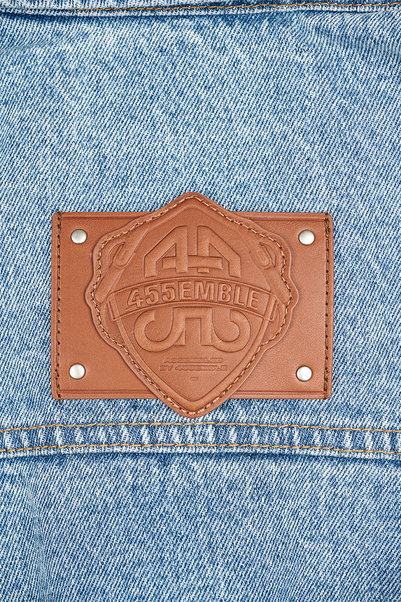 455EMBLE Washed Belted Waist-Cinched Denim Jacket