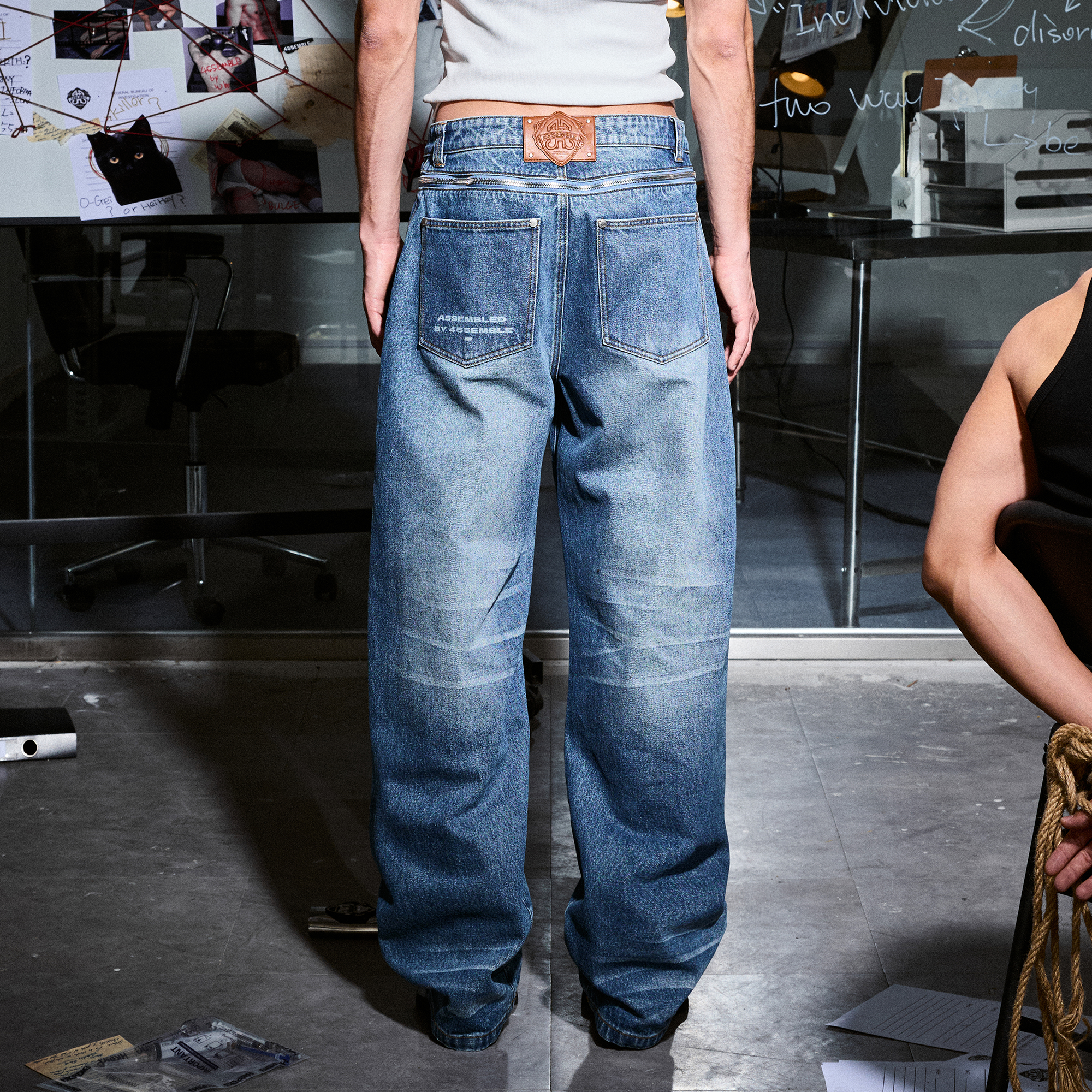 455EMBLE Washed Waist-Zip Wide-Leg Jeans