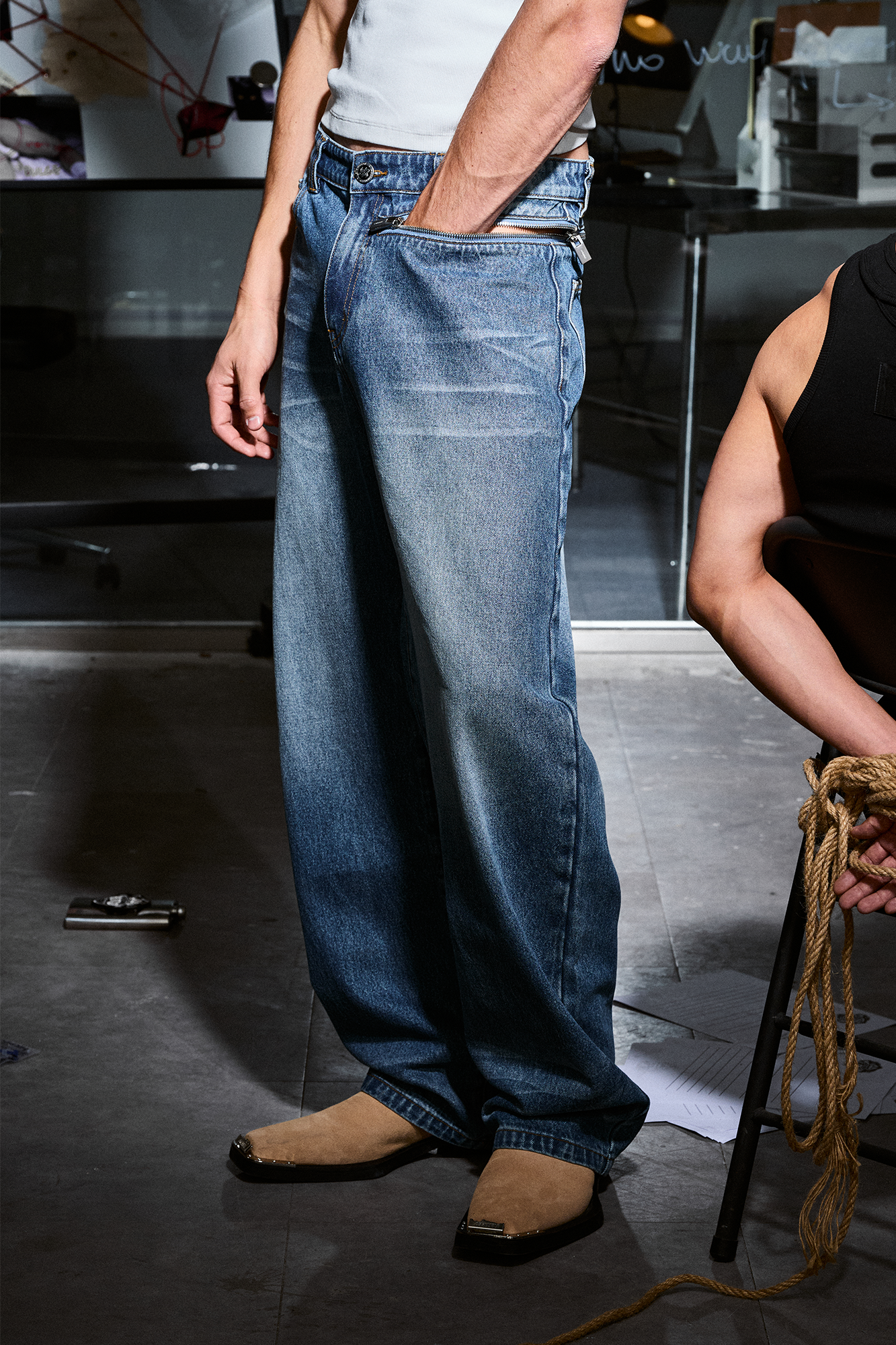 455EMBLE Washed Waist-Zip Wide-Leg Jeans