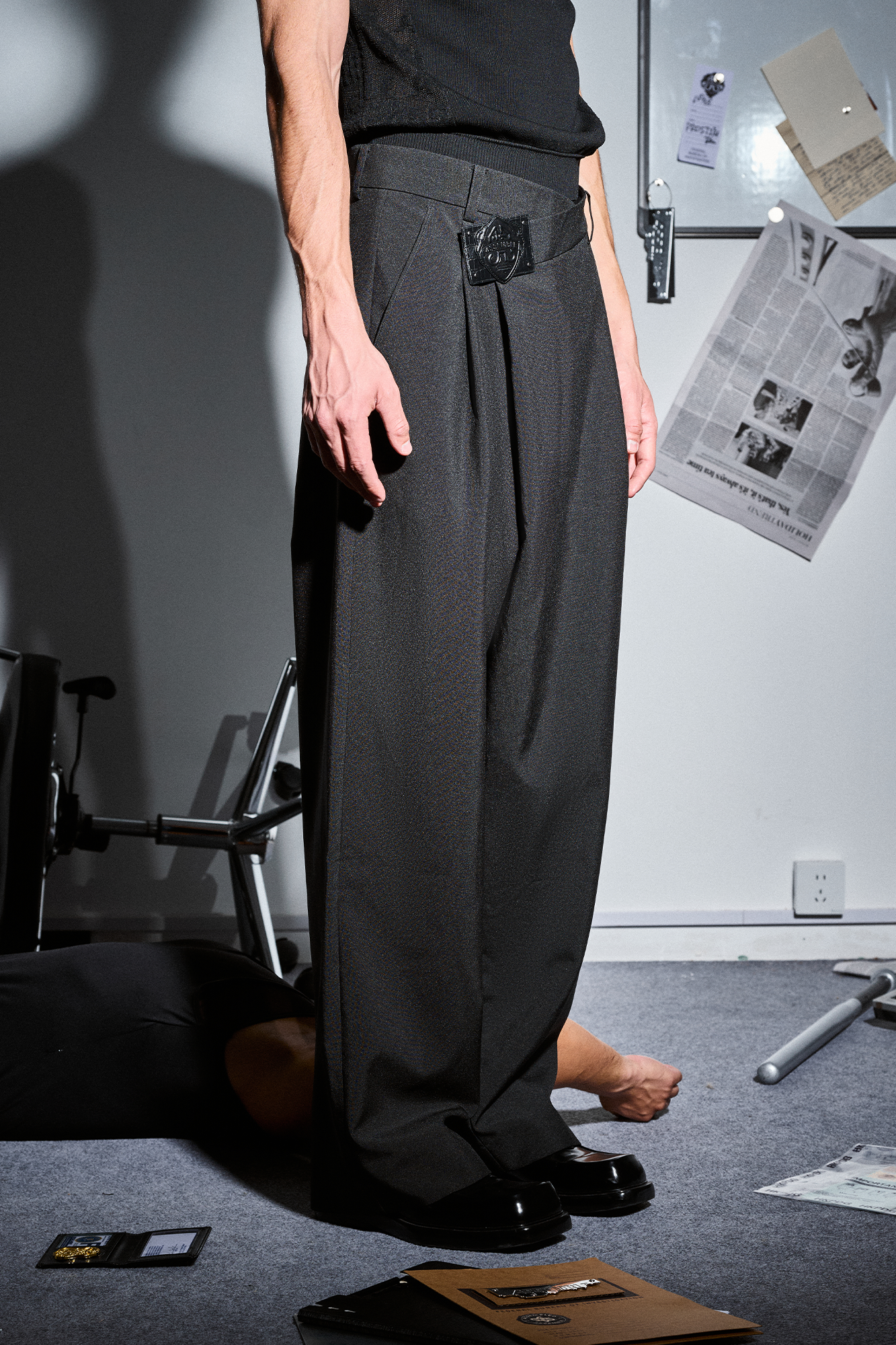 455EMBLE Asymmetric Waist Patch Wide-Leg Trousers