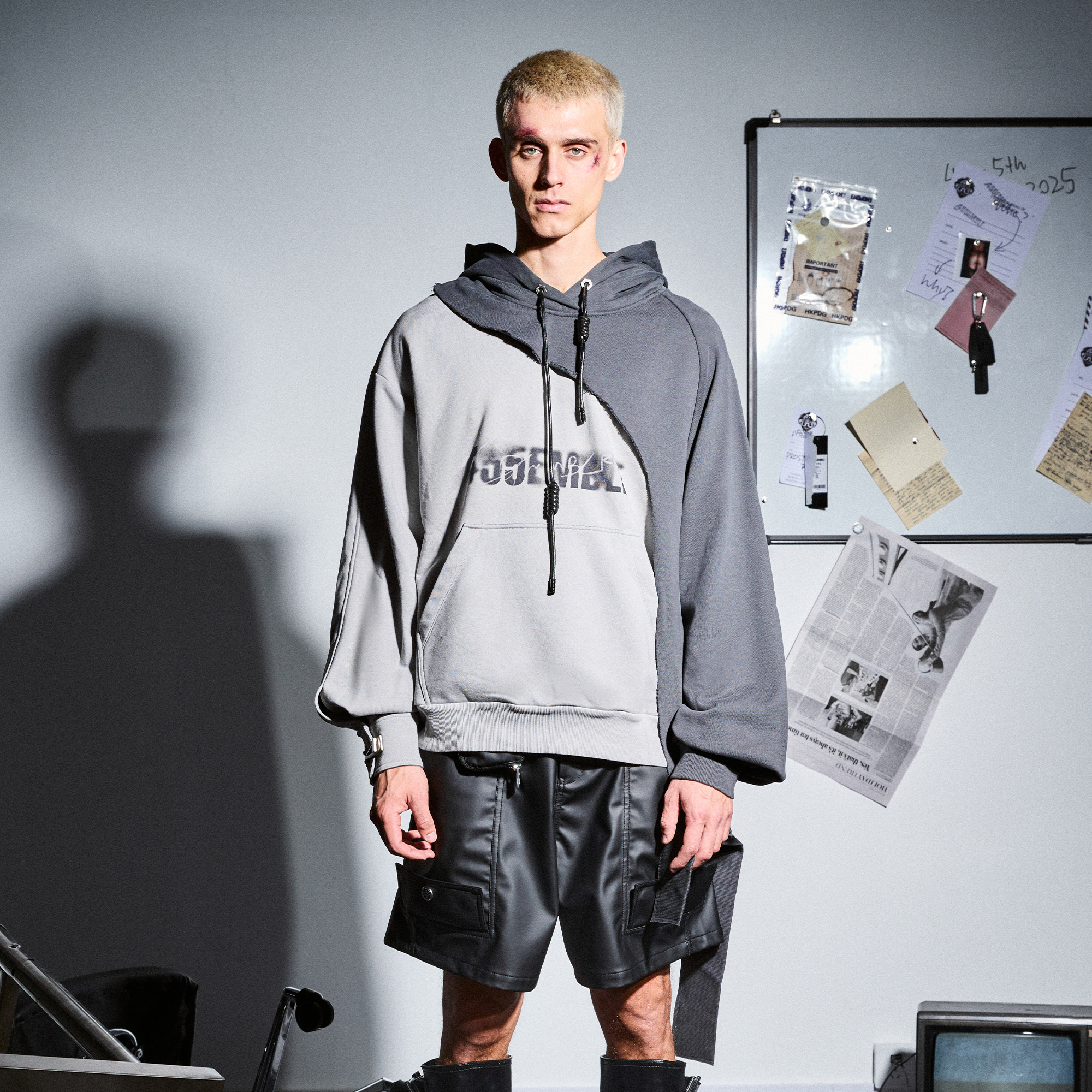 455EMBLE Distressed Spliced Contrast Hoodie