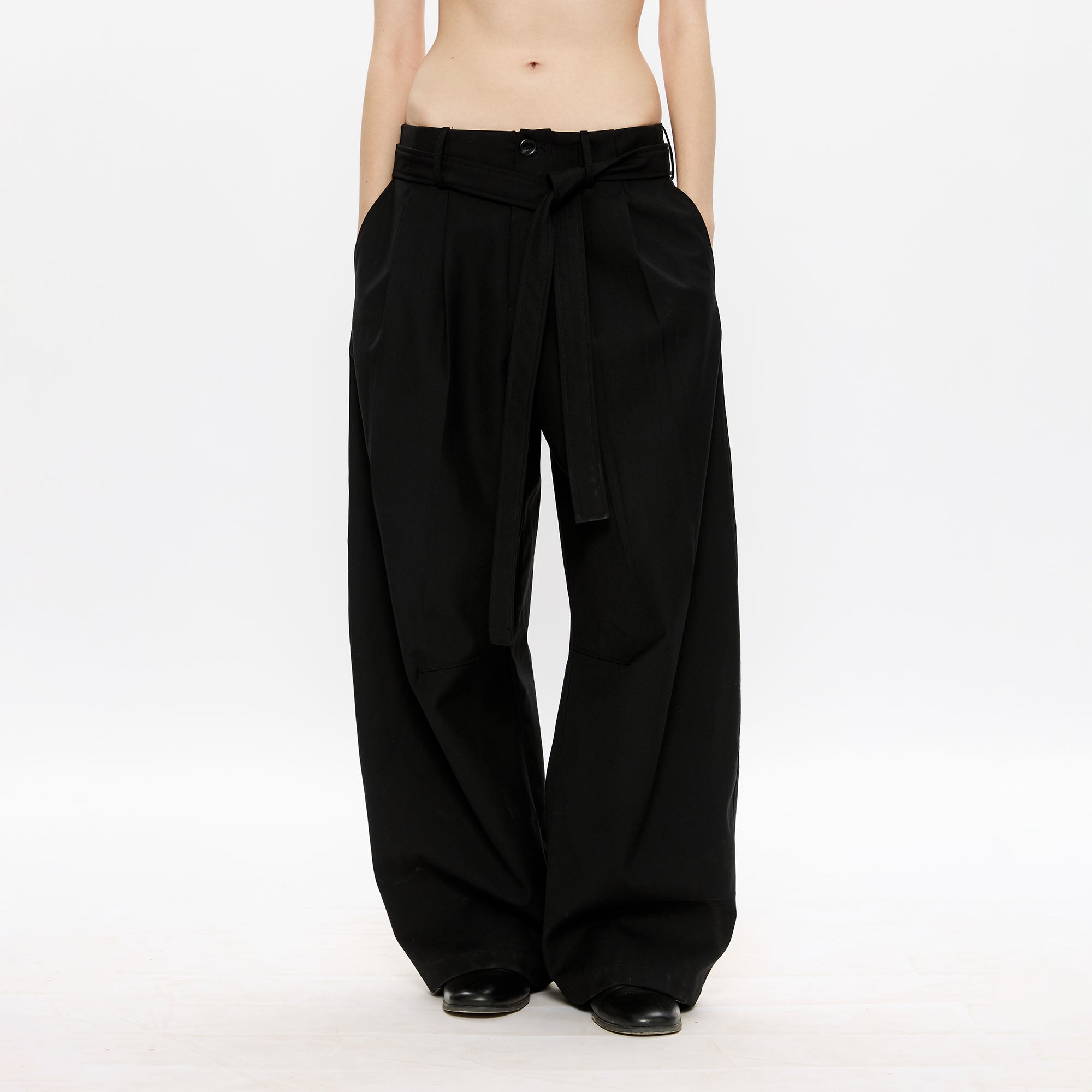 KREATE Belted Pleated Wide-Leg Trousers, premium urban and streetwear designers apparel on PROJECTISR.com, KREATE