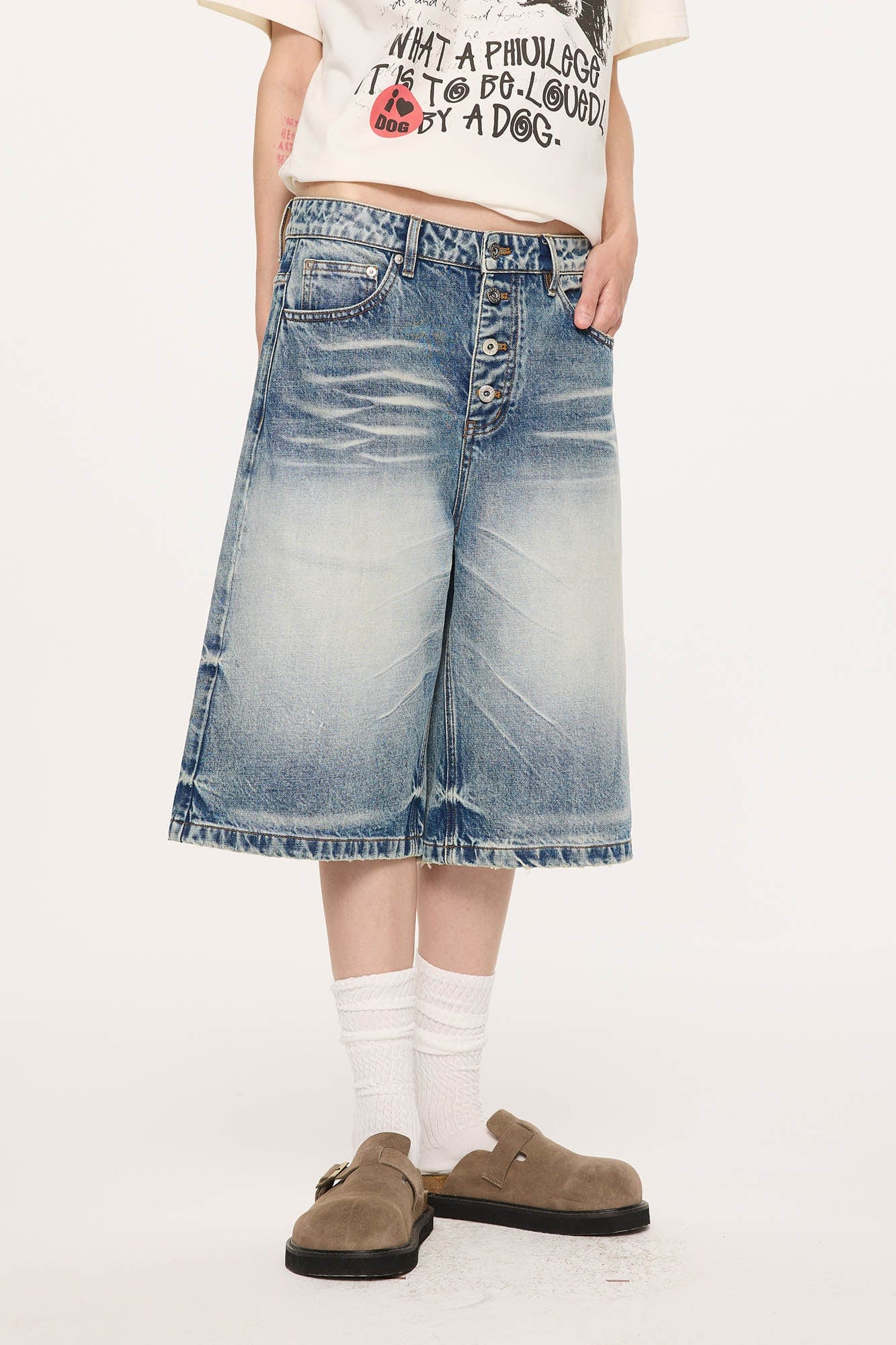 KREATE Retro Washed Button-Up Fuji-San Denim Shorts