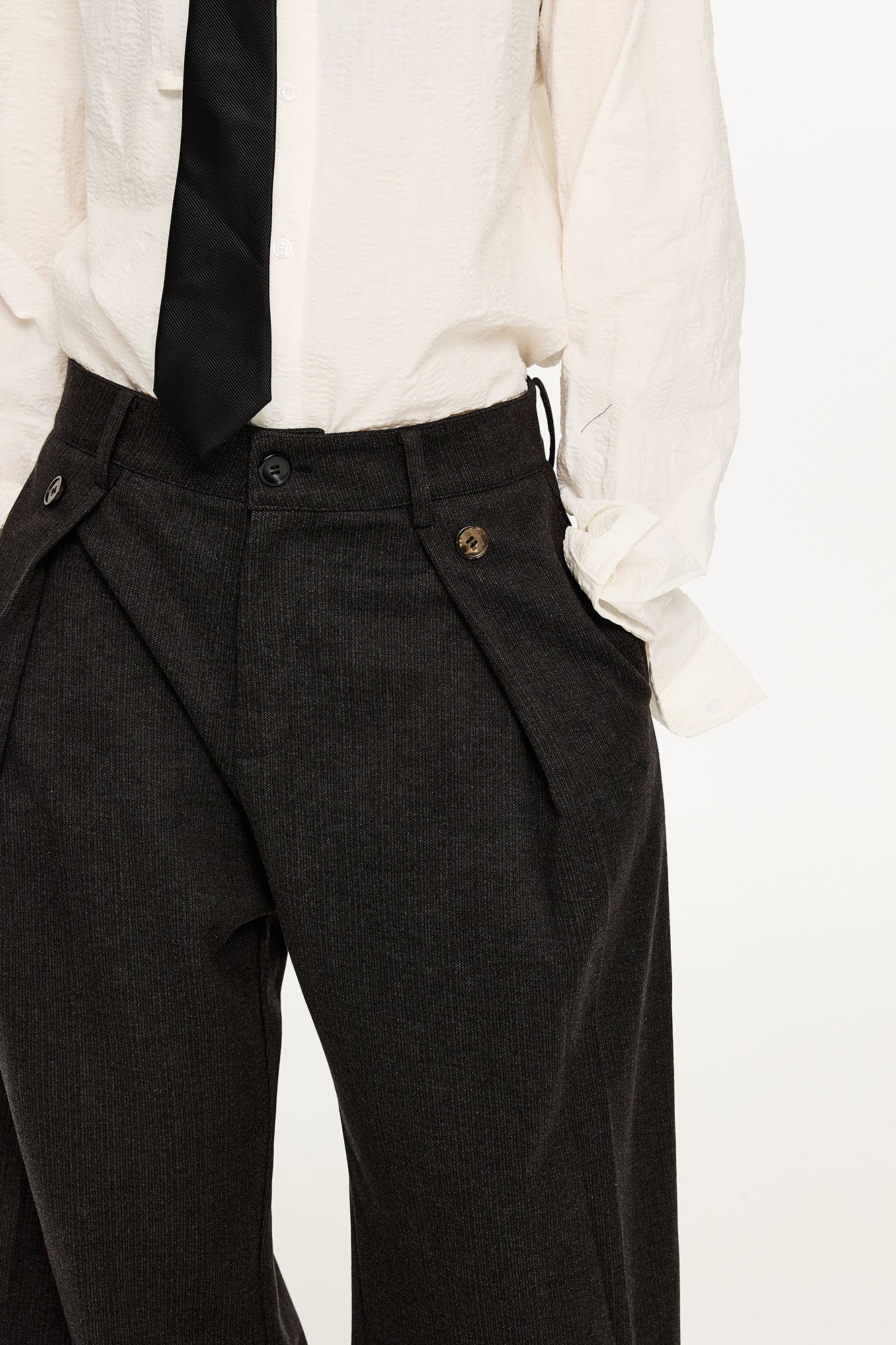 KREATE Modern Pinstriped Pleated Wide-Leg Trousers