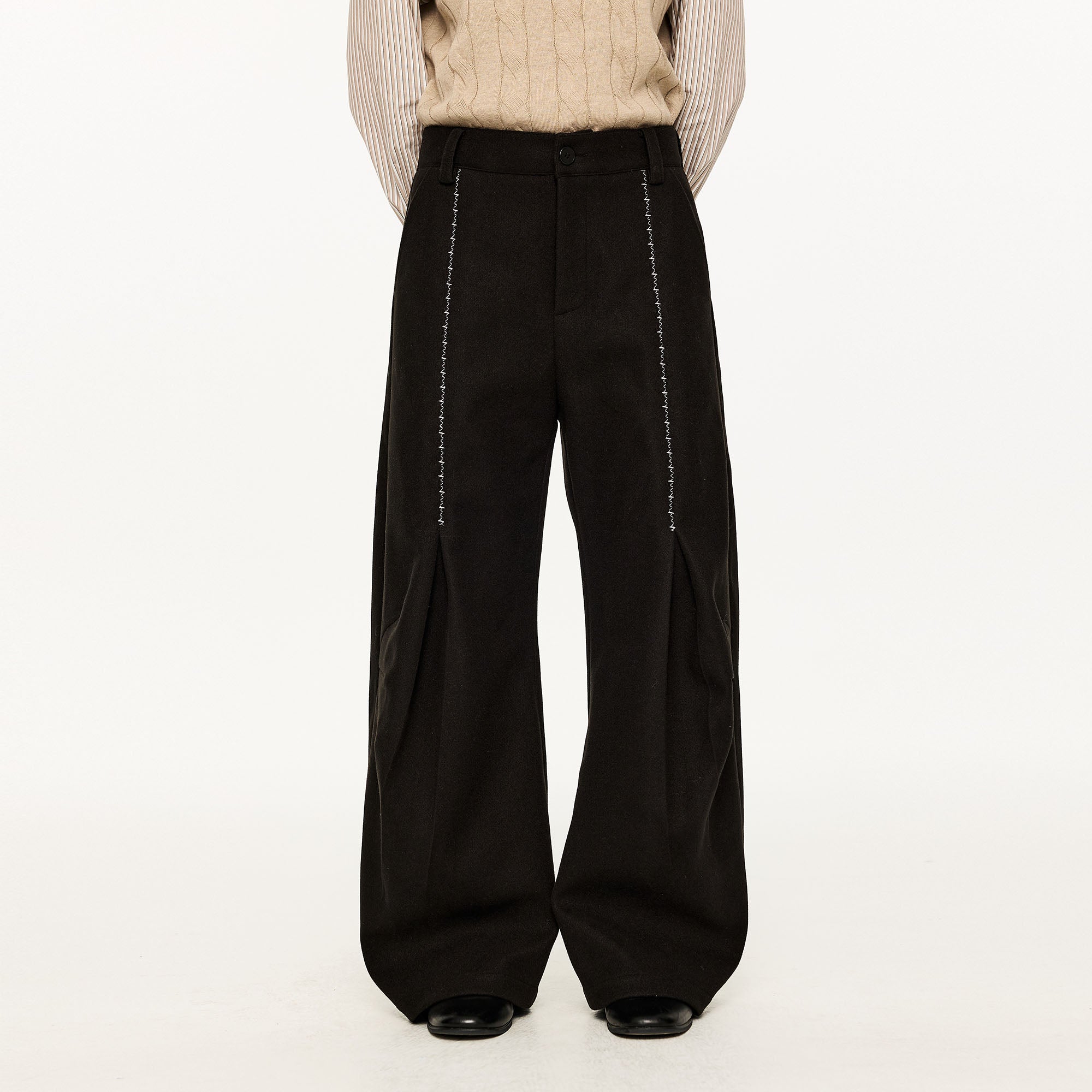 KREATE Middle Stitch Pleat Wide-Leg Trousers